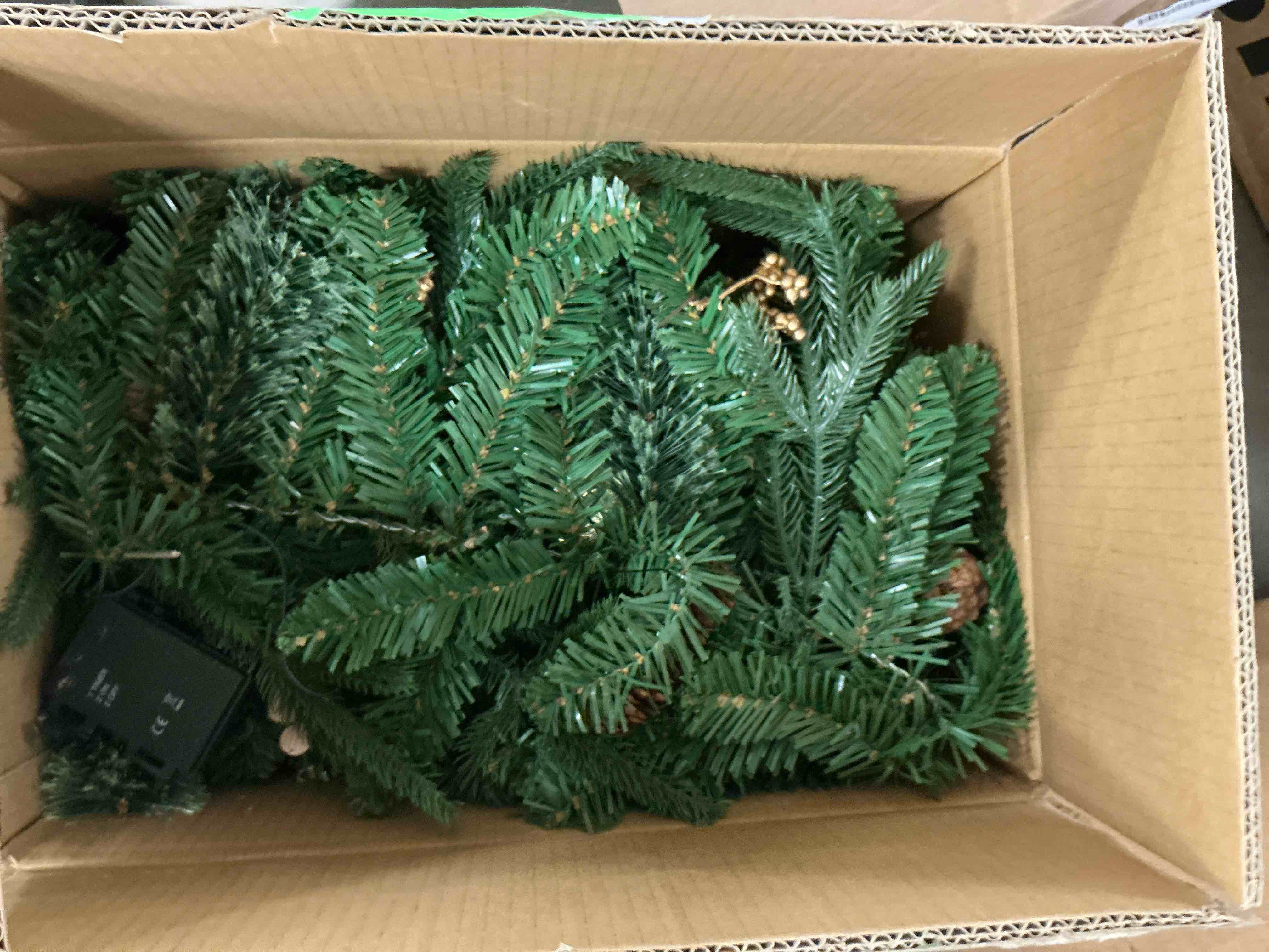 Condition photo showing Good Condition for Christmas garland Holiday Living Garland Indoor 6-ft Artificial Garland 16.9x10.6x7.87 inch 