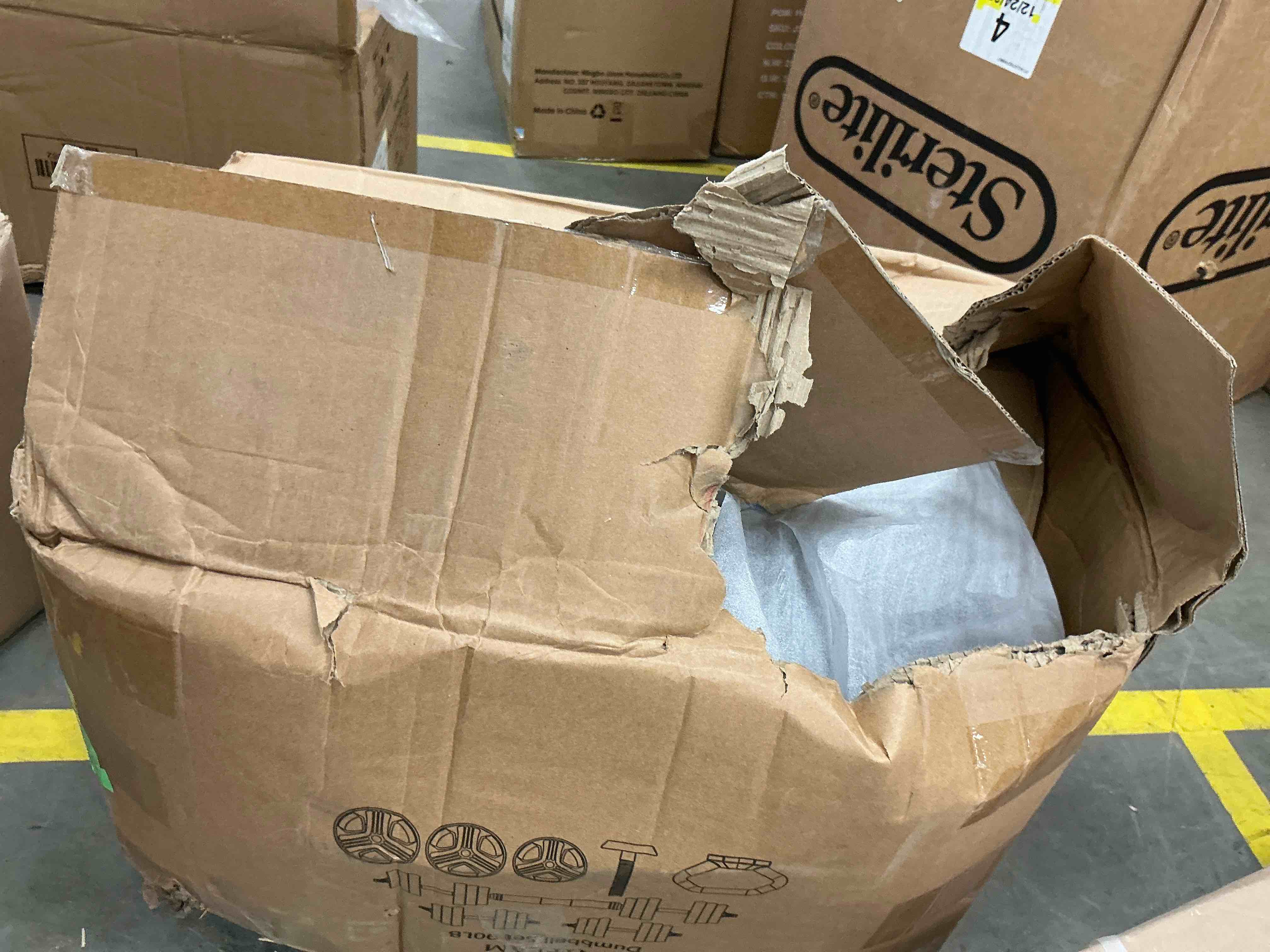 Condition photo showing New/Like New for 90lbs Free Weight Set with Connector  6 in1 Dumbbells Set Used as Barbell  Kettlebells  Push up Stand  Fitness Exercises for Home Gym Suitable Men/Women