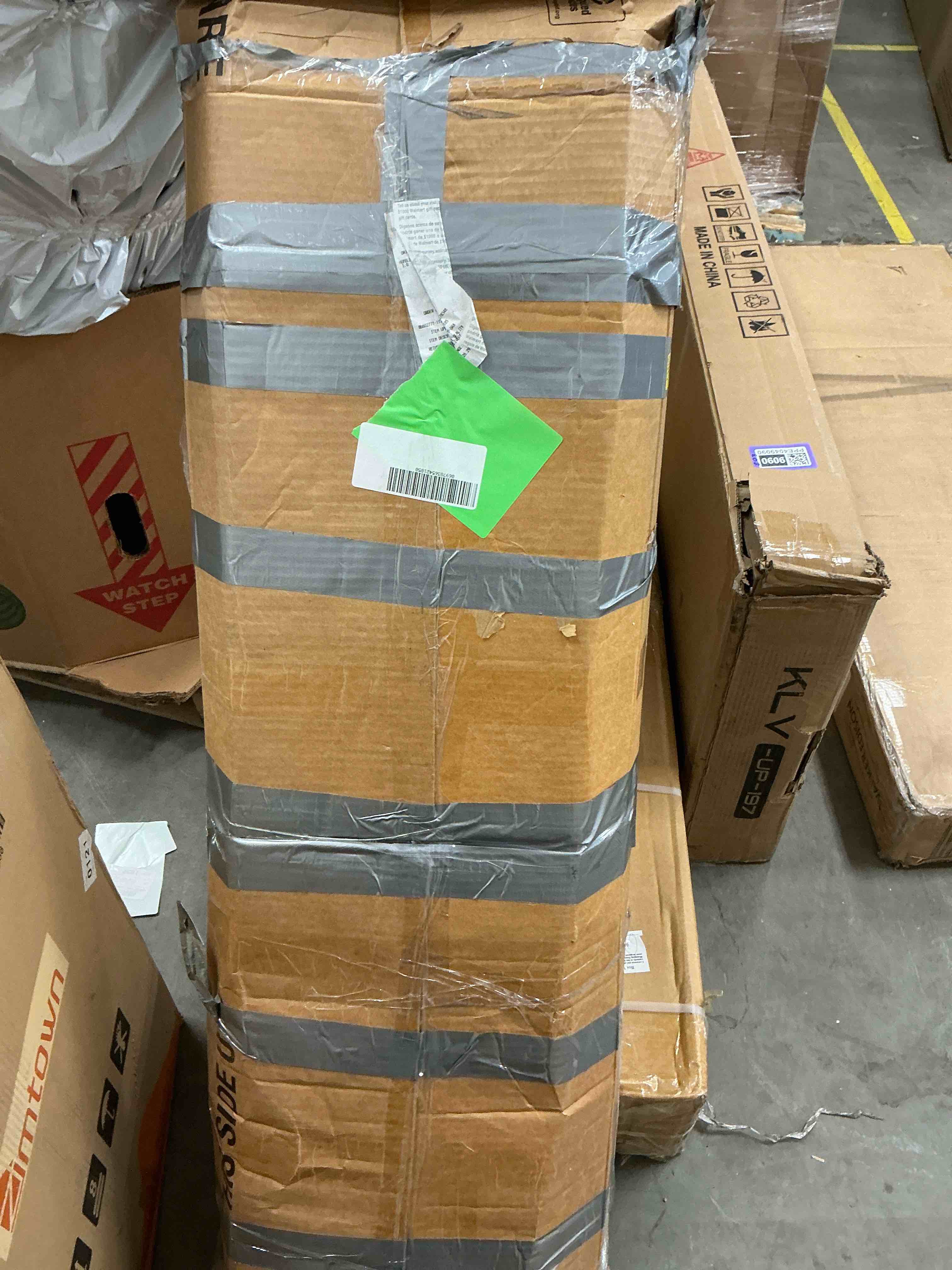 Condition photo showing Good Condition for Homall 52'' Wide 6 Drawer Dresser for Bedroom, Modern Wood Chest of Drawers with Smooth-gliding Drawers, Storage Organizer for Bedroom Living Room, Black