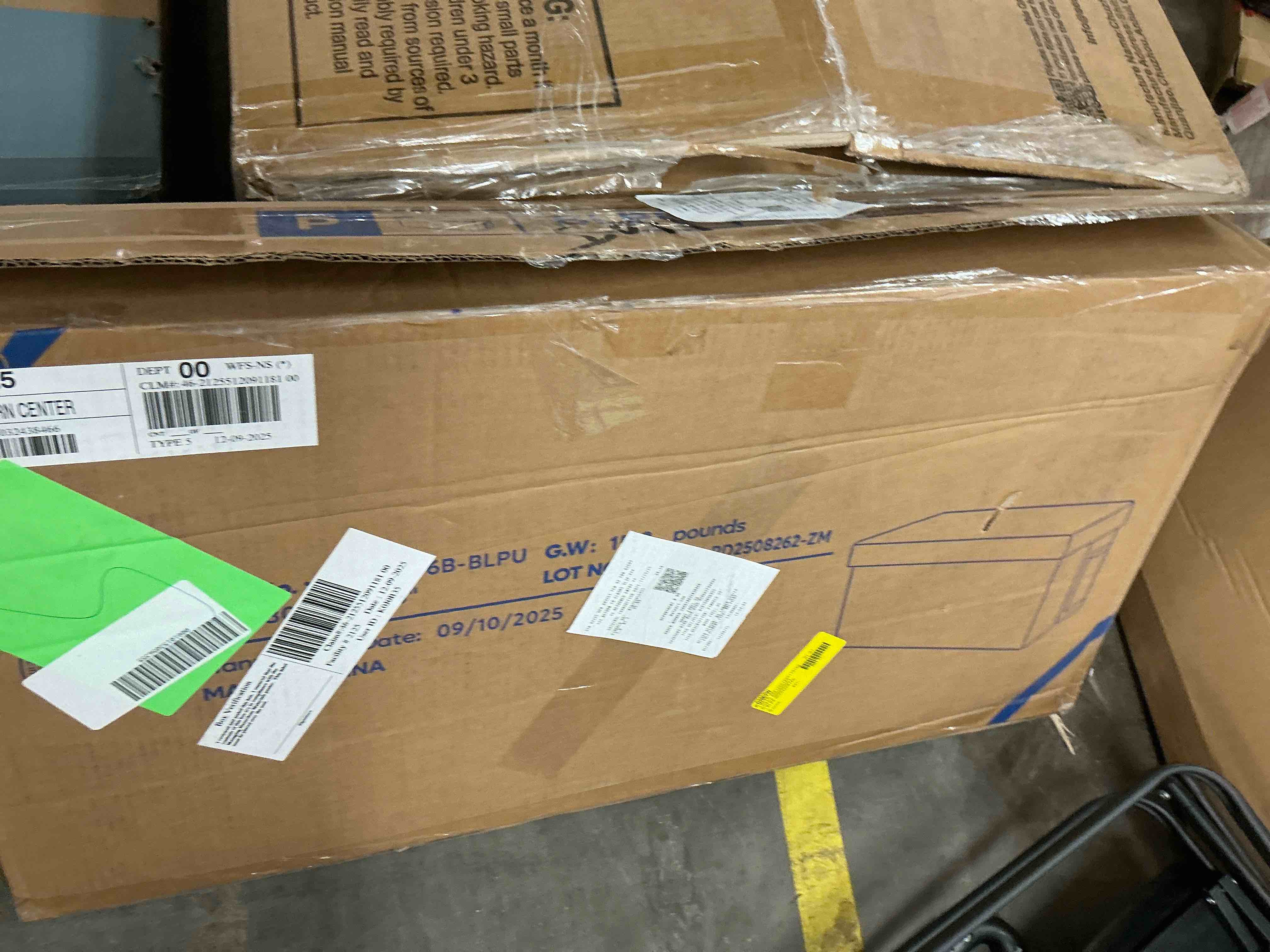 Condition photo showing New/Like New for Pinmoco 30" Storage Ottoman Bench Folding Leather Bedroom Storage Bench with Side Pocket for Entryway Living Room, Black