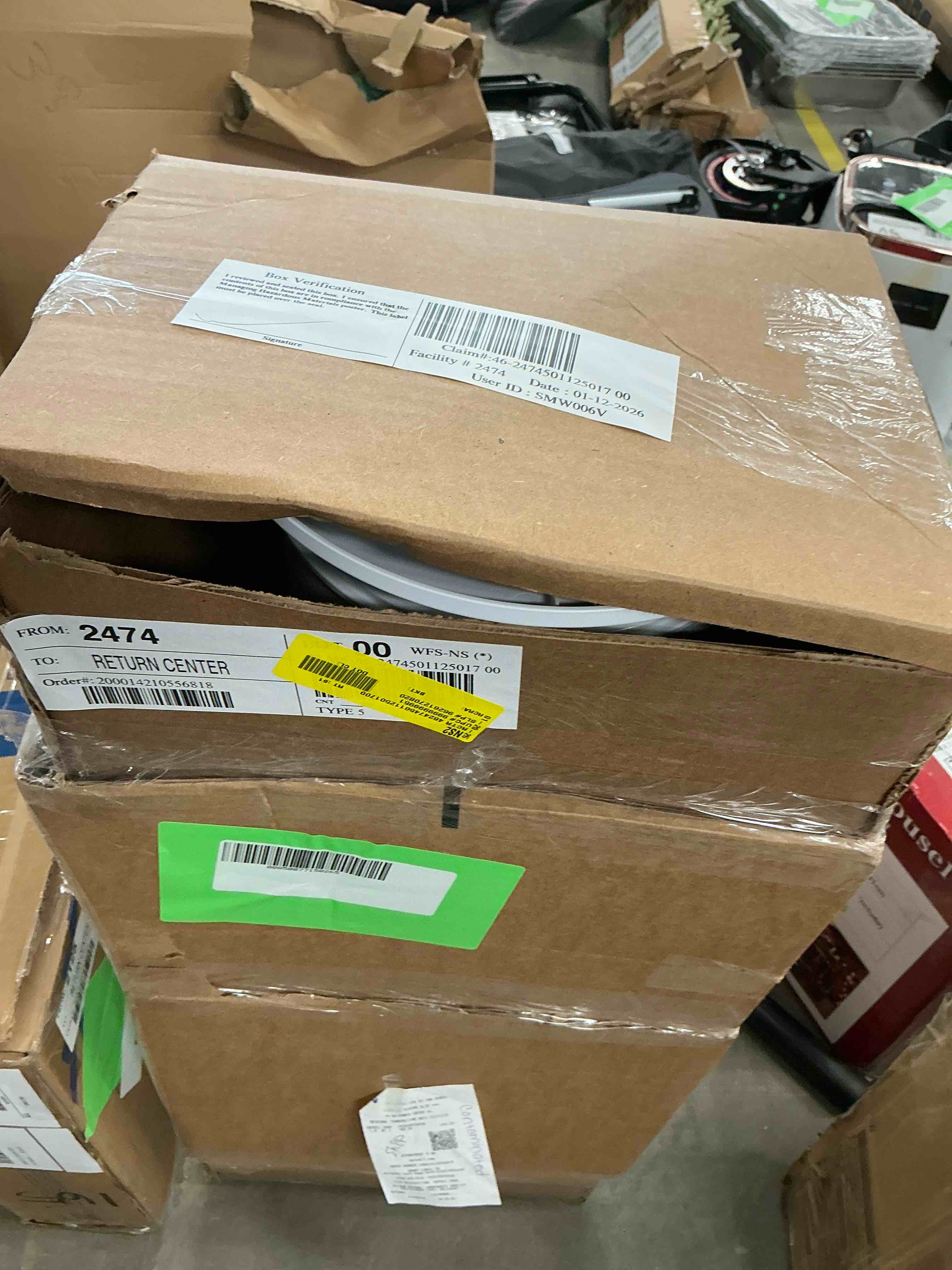 Condition photo showing Good Condition for SAYDSI 2000 sq.ft Smart Humidifiers for Home Bedroom Basement Office Whole House Large Room with Remote Timer and 3.4Gal/13L Water Tank Capacity(White)
