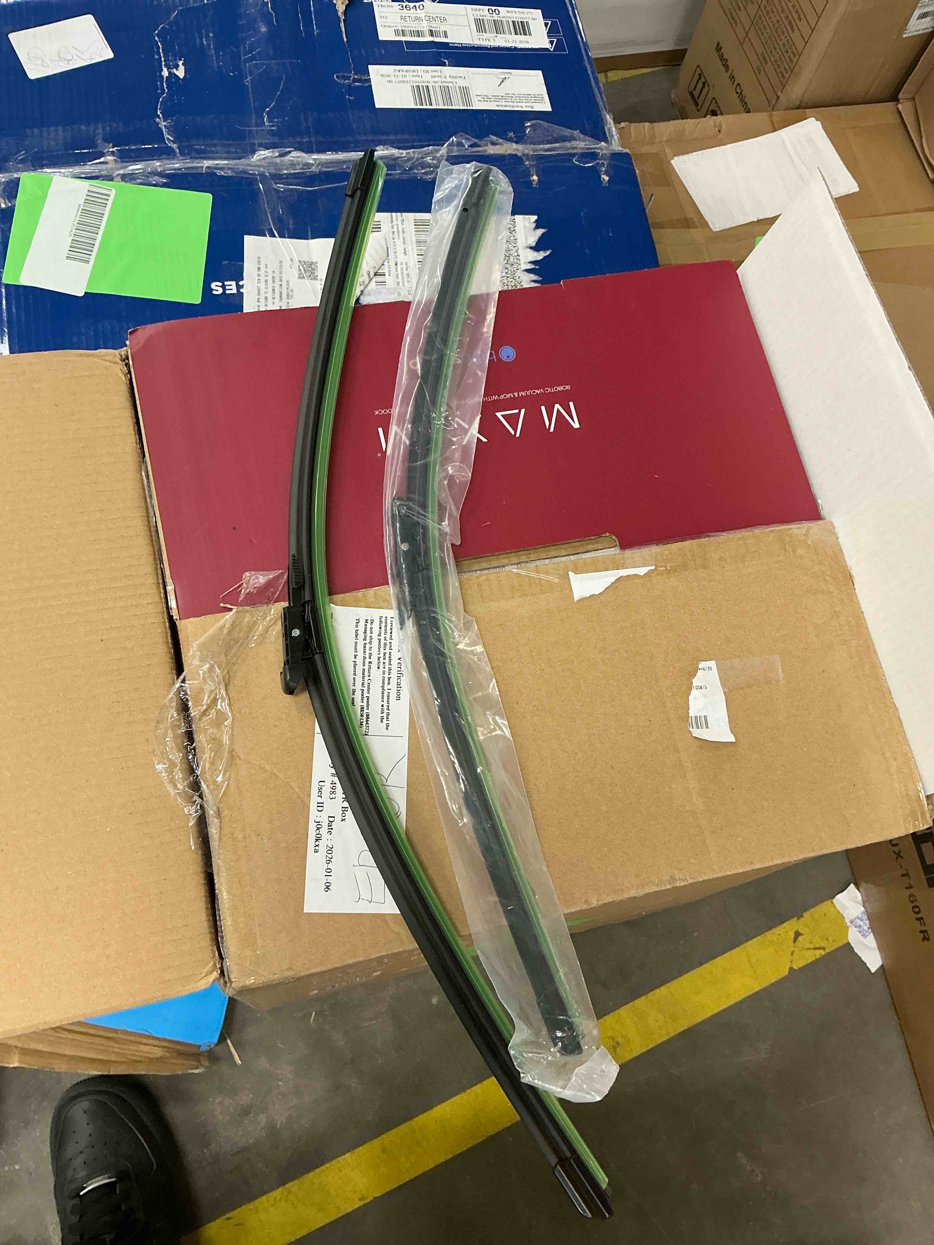 Condition photo showing Good Condition for 2 Wipers 26 +22 +11 for Ford Explorer 2011-2023 All Weather Original Equipment Automotive Replacement Front Rear Windshield Wiper Blade