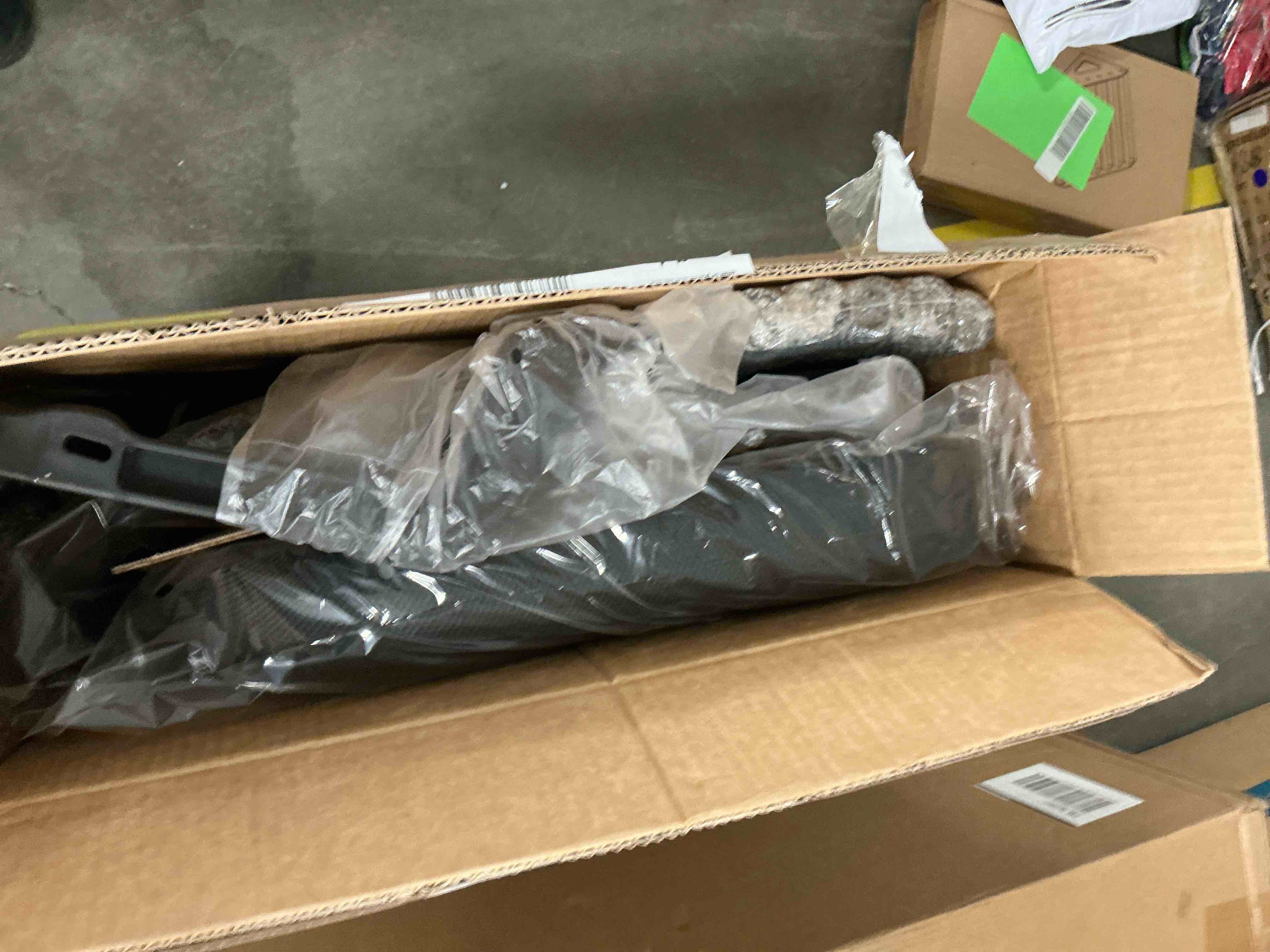 Condition photo showing New/Like New for JONPONY Ergonomic Office Chair, Lumbar Support, Adjustable Height with Armrests for Adults,Black