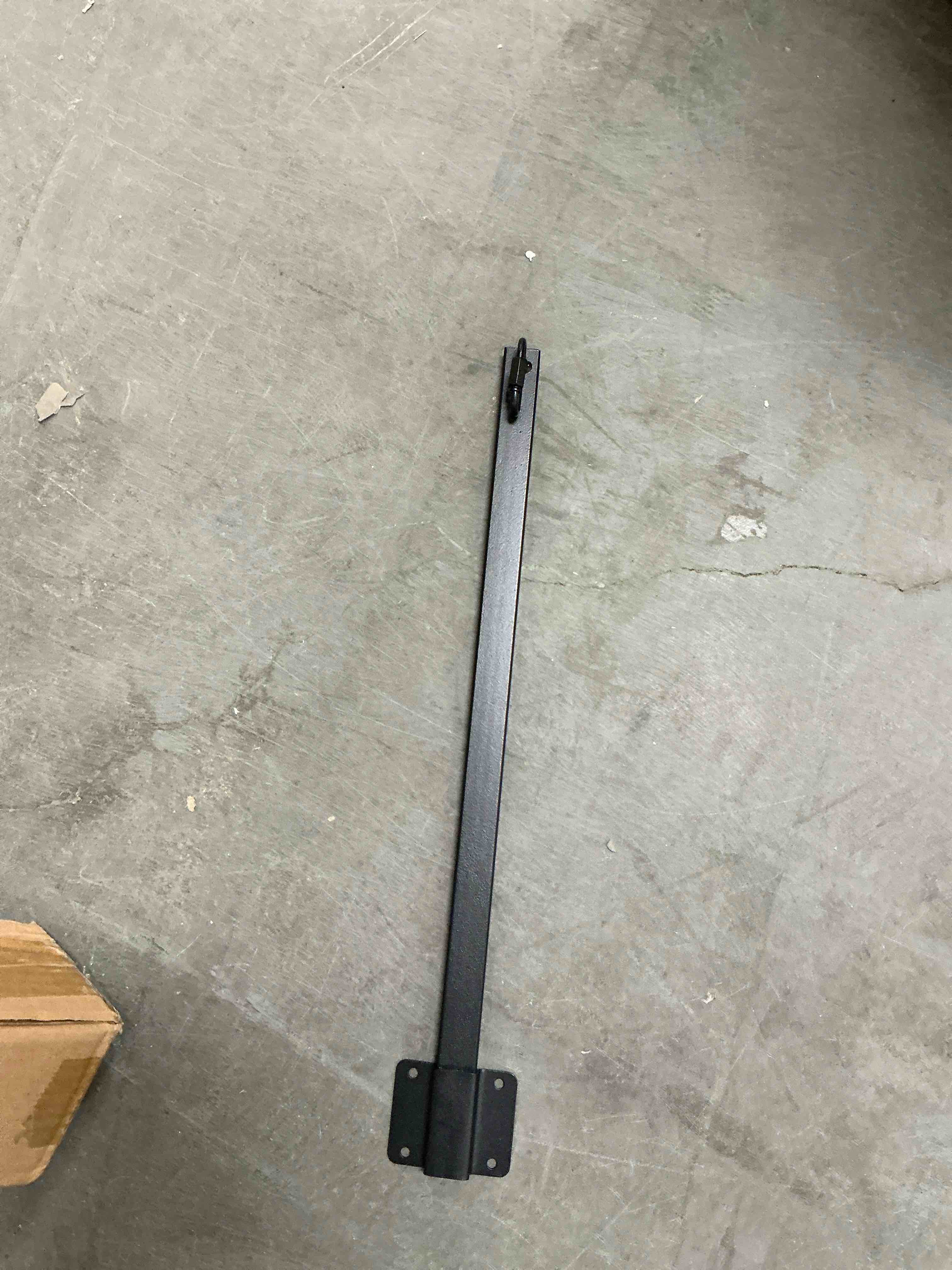 Condition photo showing New/Like New for QRCOO 4 Pack Suspension Outdoor String Light Poles for Outside String Lights Hanging with Clip and Holder Light Post Mounting Stand for Patio Fence