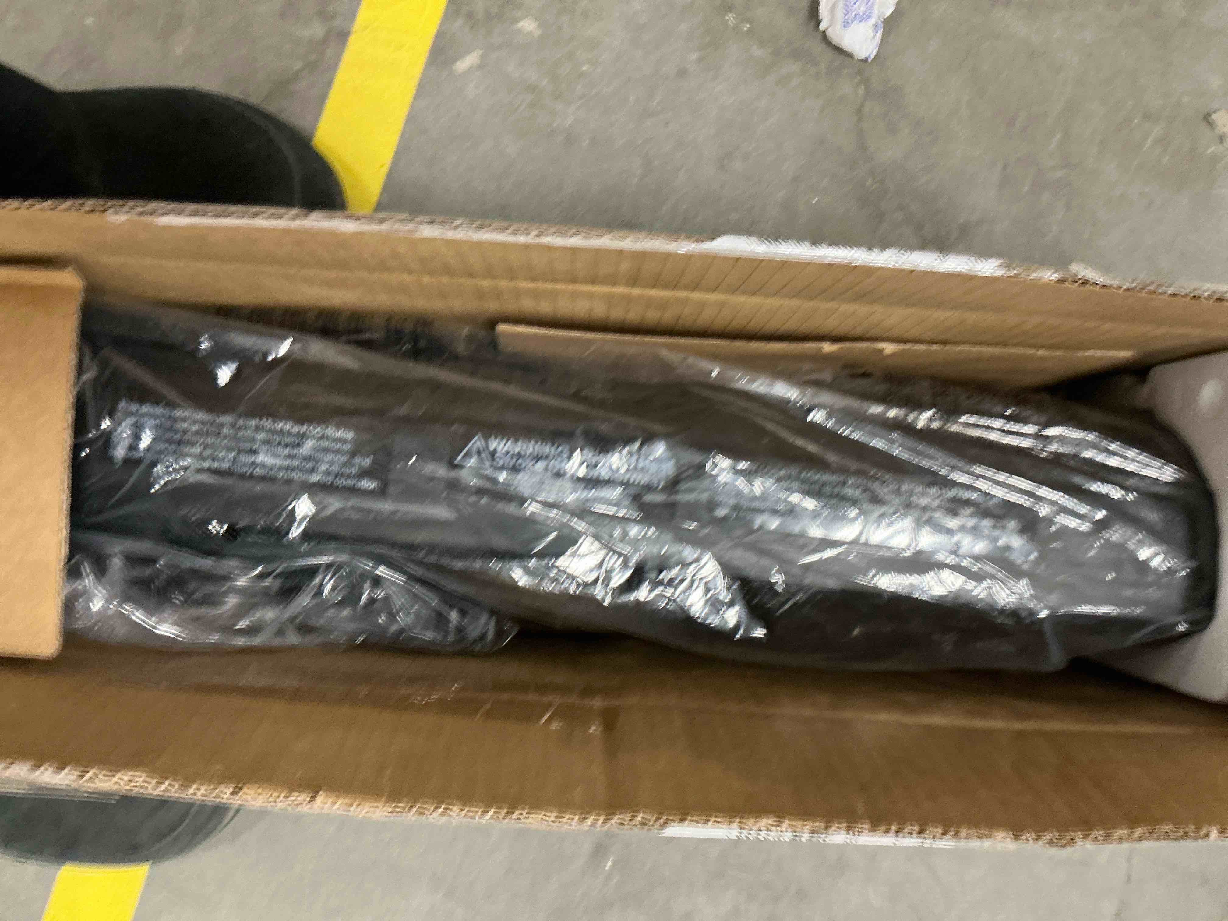 Condition photo showing New/Like New for JIOABL Electric Space Heater with Remote and Thermostat, Overheating Protection for Indoor, Black