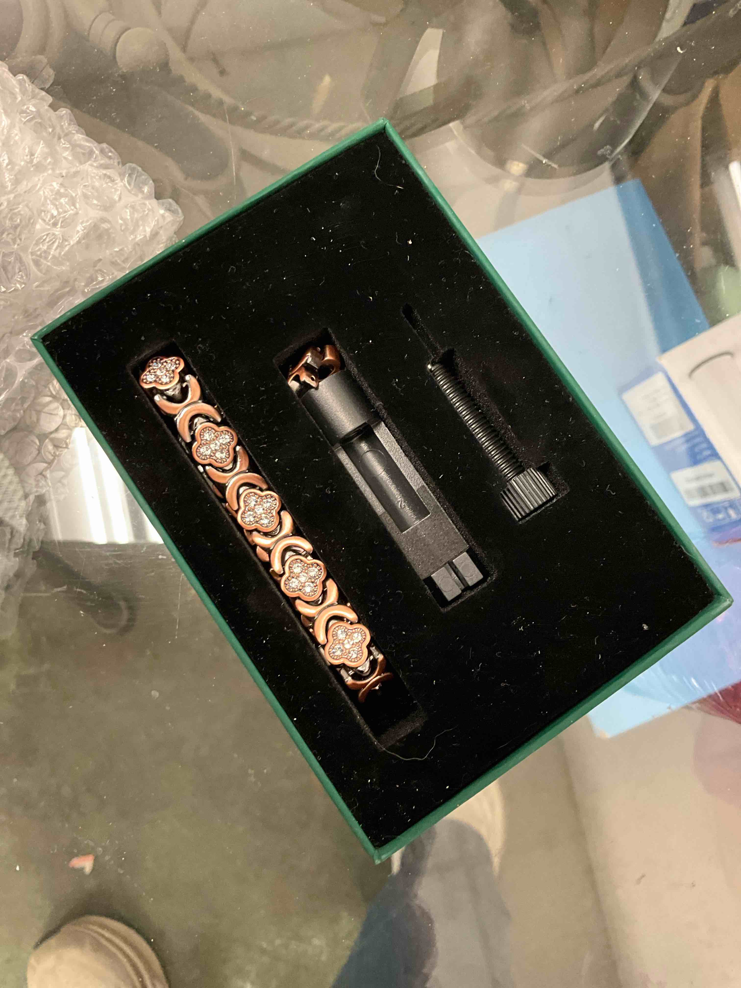 Condition photo showing New/Like New for Feraco Pure Copper Bracelets for Women, Ultra Strength Magnetic Therapy Bracelet for Pain Relief with Neodymium Magnets & Sparkling Cubic Zirconia, Adjustable, Infinite Clover Jewelry Copper 5X Strength - 5,000 Gauss