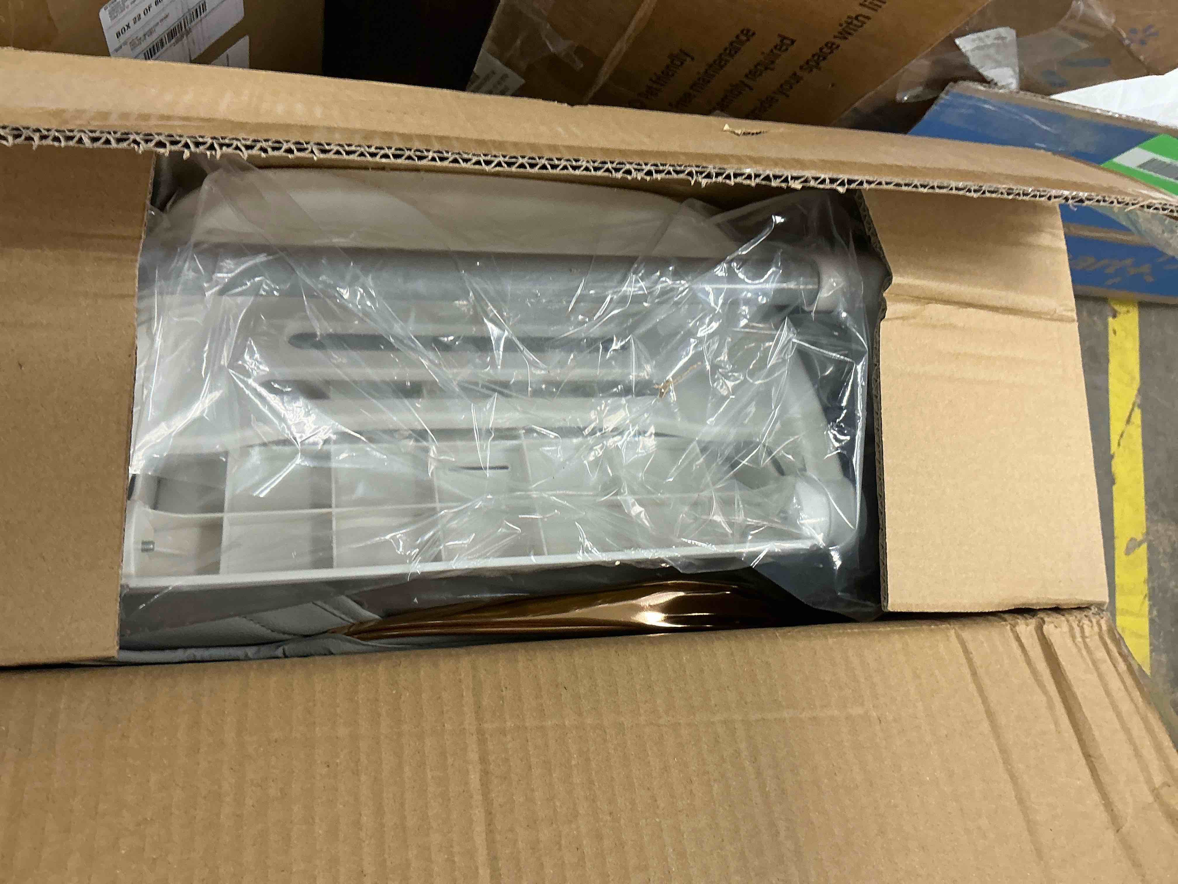 Condition photo showing New/Like New for TouHeart Baby High Chair and Swing Combo, 6-in-1 Convertible Highchair for Infants and Toddlers, Gray