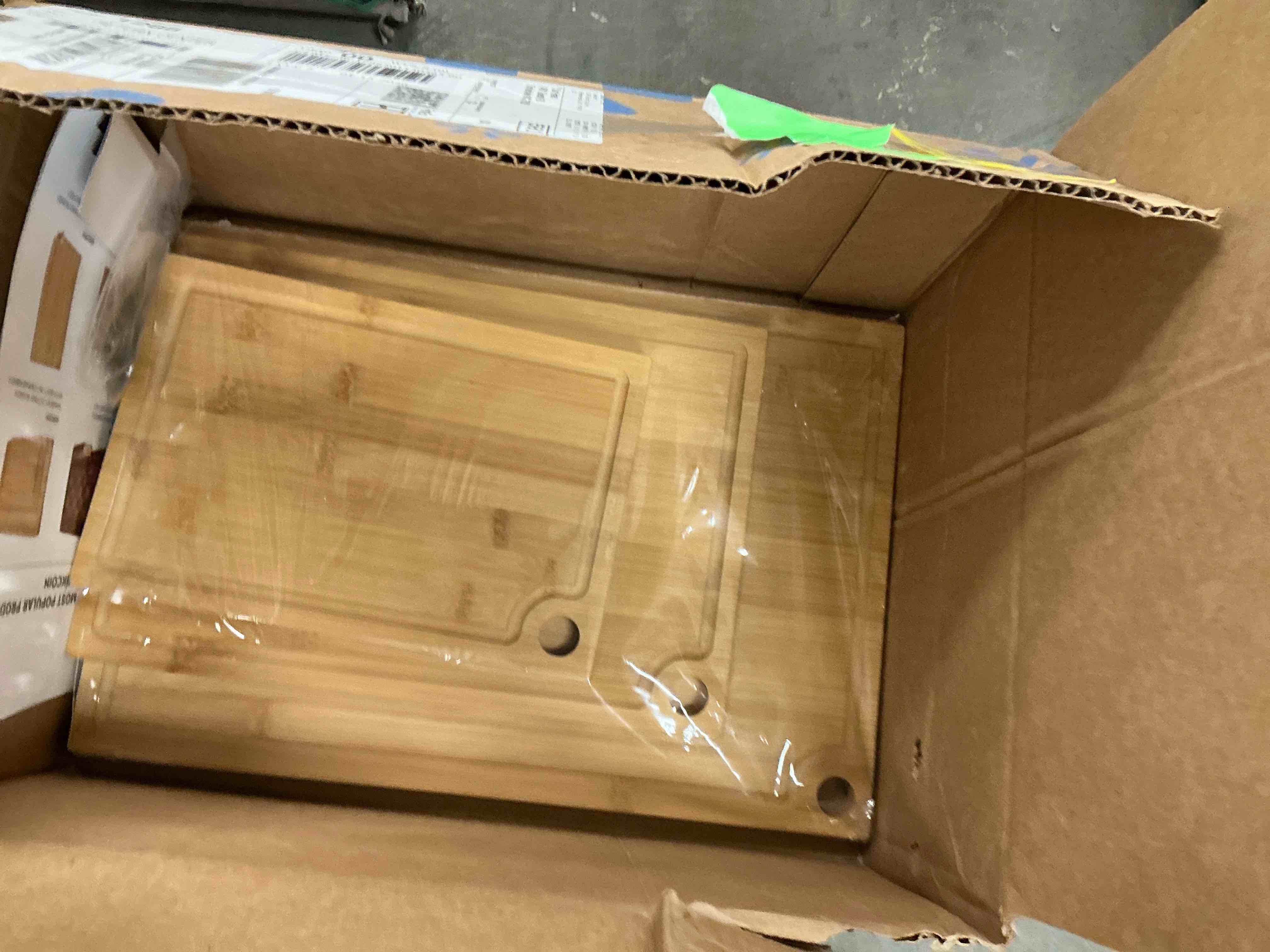 Condition photo showing New/Like New for Kikcoin Bamboo Cutting Board, 3 Pcs Cutting Board with 3 Hooks, Wood Chopping Boards for Kitchen, Deep Juice Groove for Vegetables and Meat