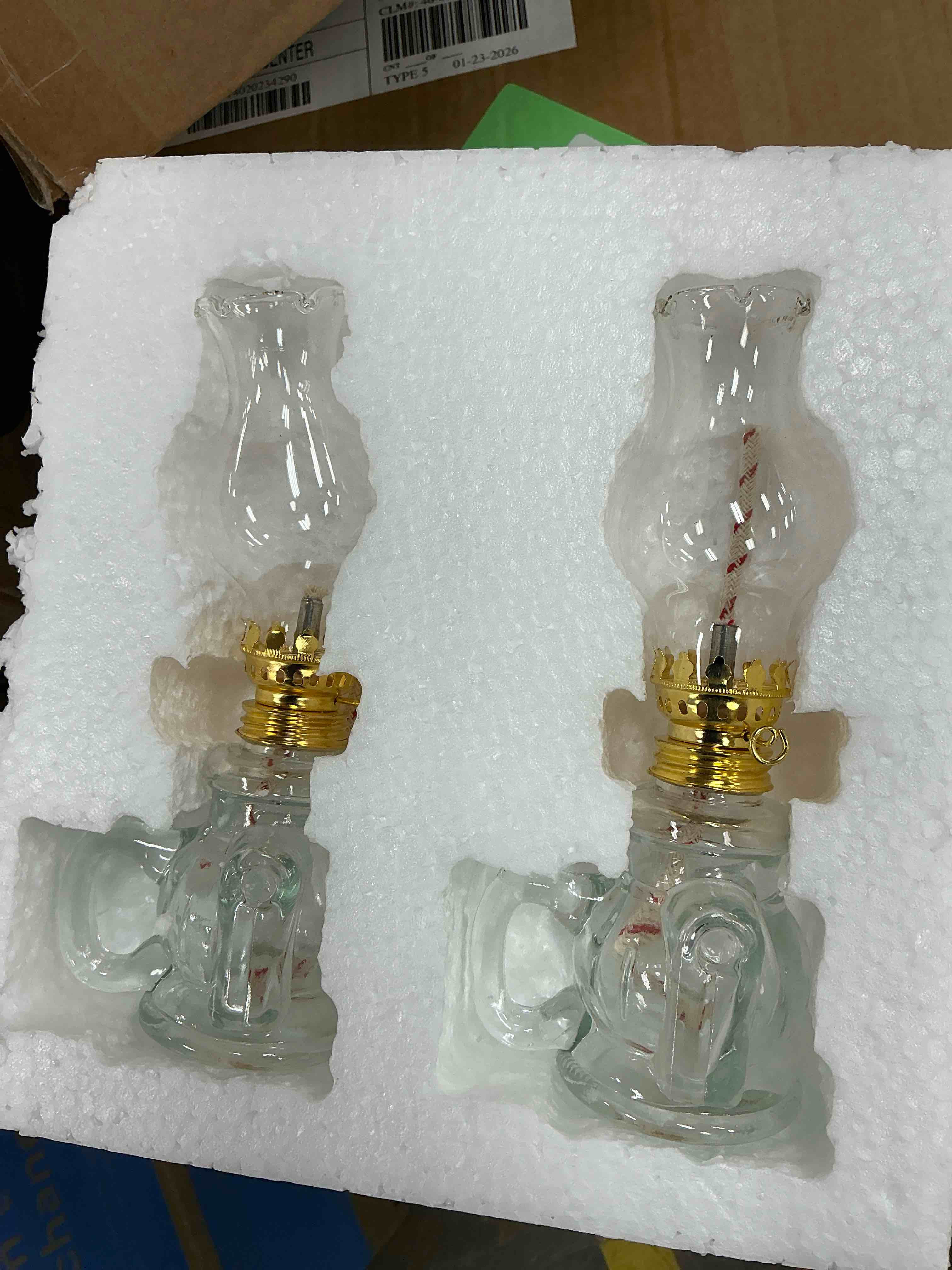 Condition photo showing Good Condition for 2PCS Glass Oil Lamps for Indoor Use Vintage Kerosene Lamp Oil Lantern Kerosene Lantern with 2 Wicks