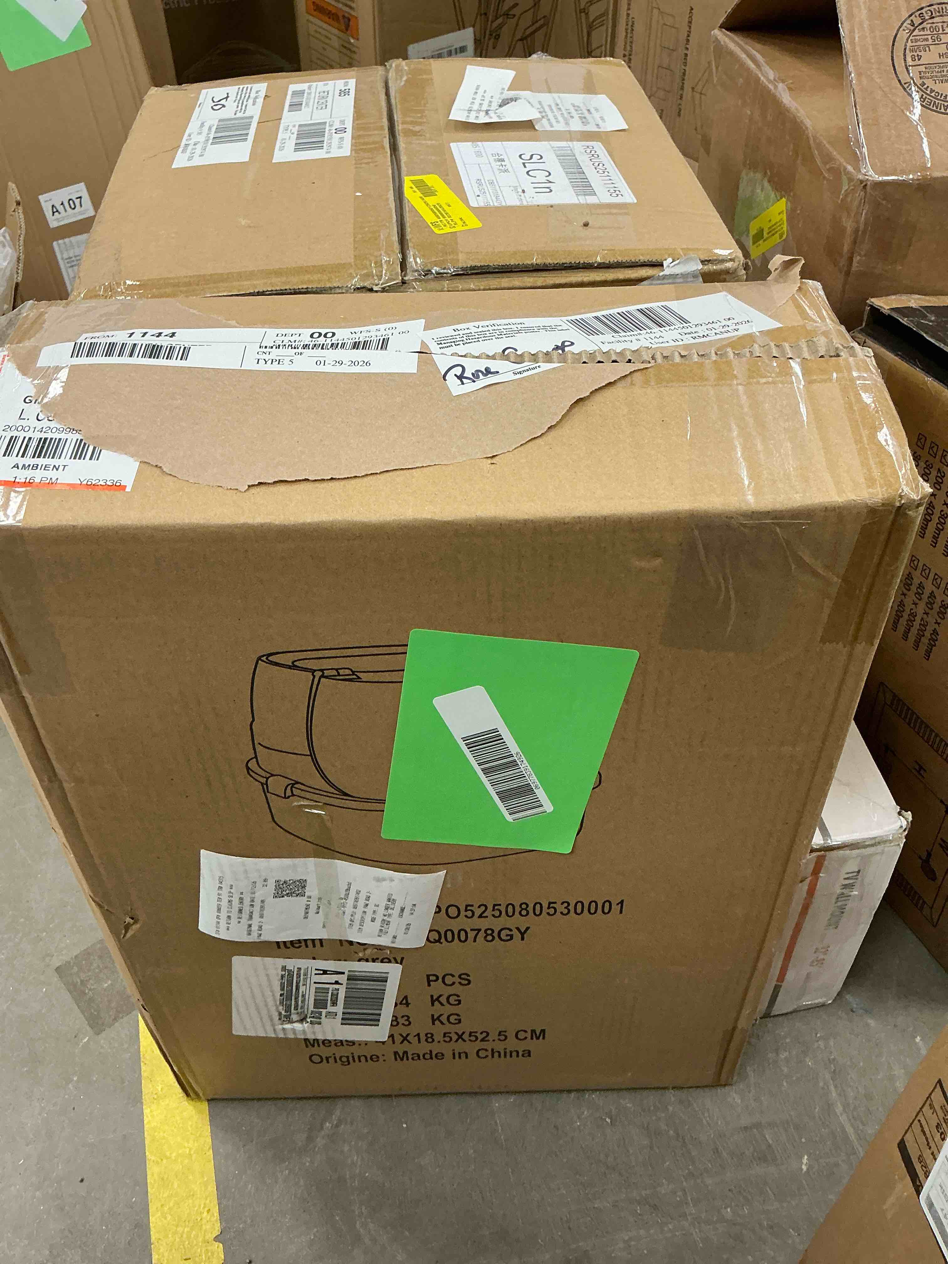 Condition photo showing New/Like New for PAWZ Road 2-Doors Enclosed Cat Litter Box Large with Easy-Lift lid for Indoor Cats Easy to Clean, Gray