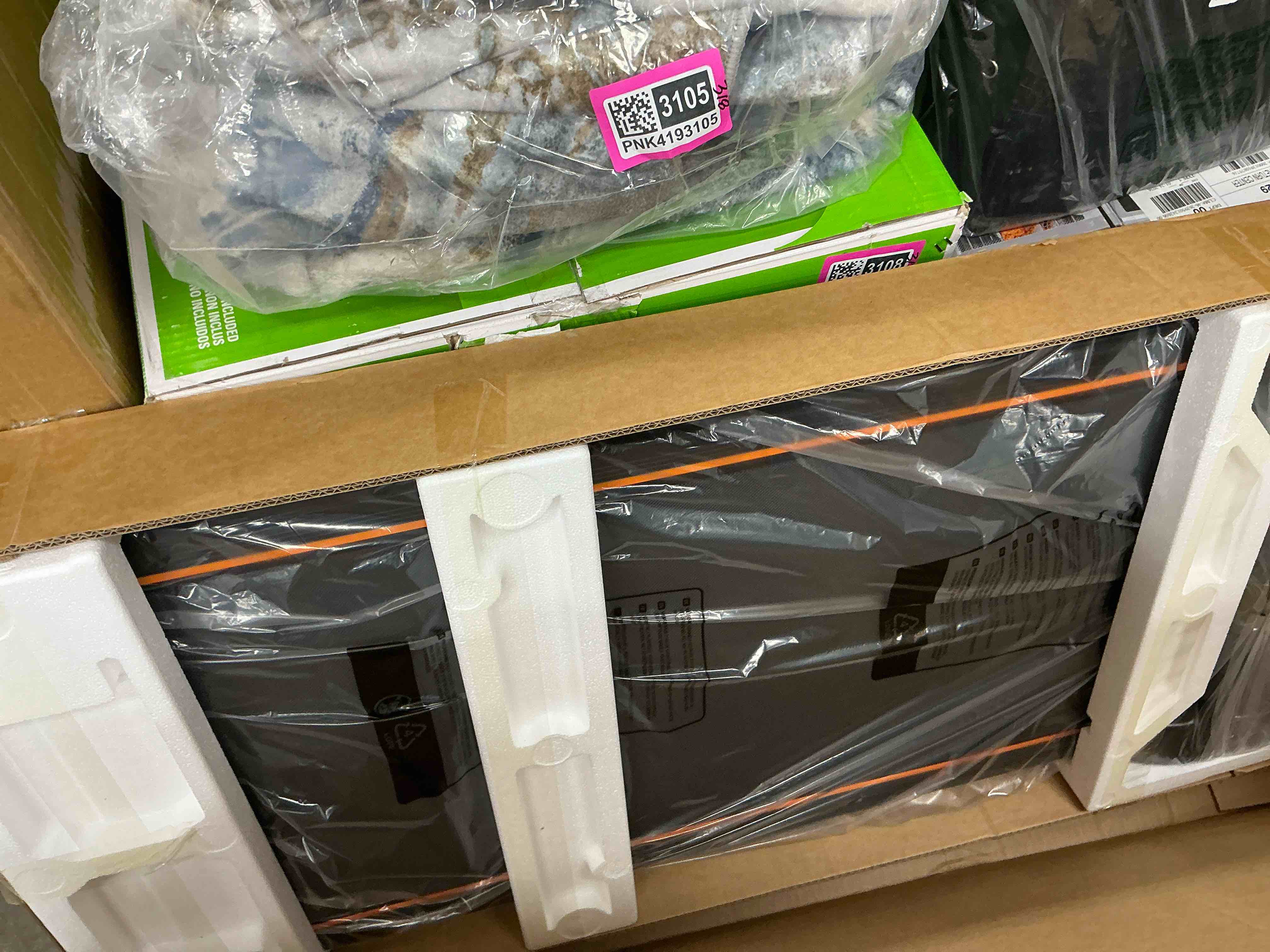 Condition photo showing New/Like New for FORMILL Walking Pad-Under Desk Treadmill for Home&Office Portable Walking Treadmill 2.5HP 2 in 1 Walking pad for Walking Jogging Machine with 265 lbs Weight Capacity Remote Control LED Display