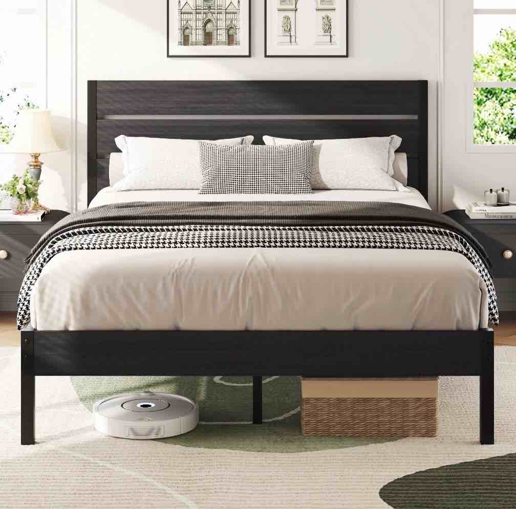 Lifezone Queen Bed Frame with Rustic Vintage Wood Headboard and Footboard,Metal Support,Grey