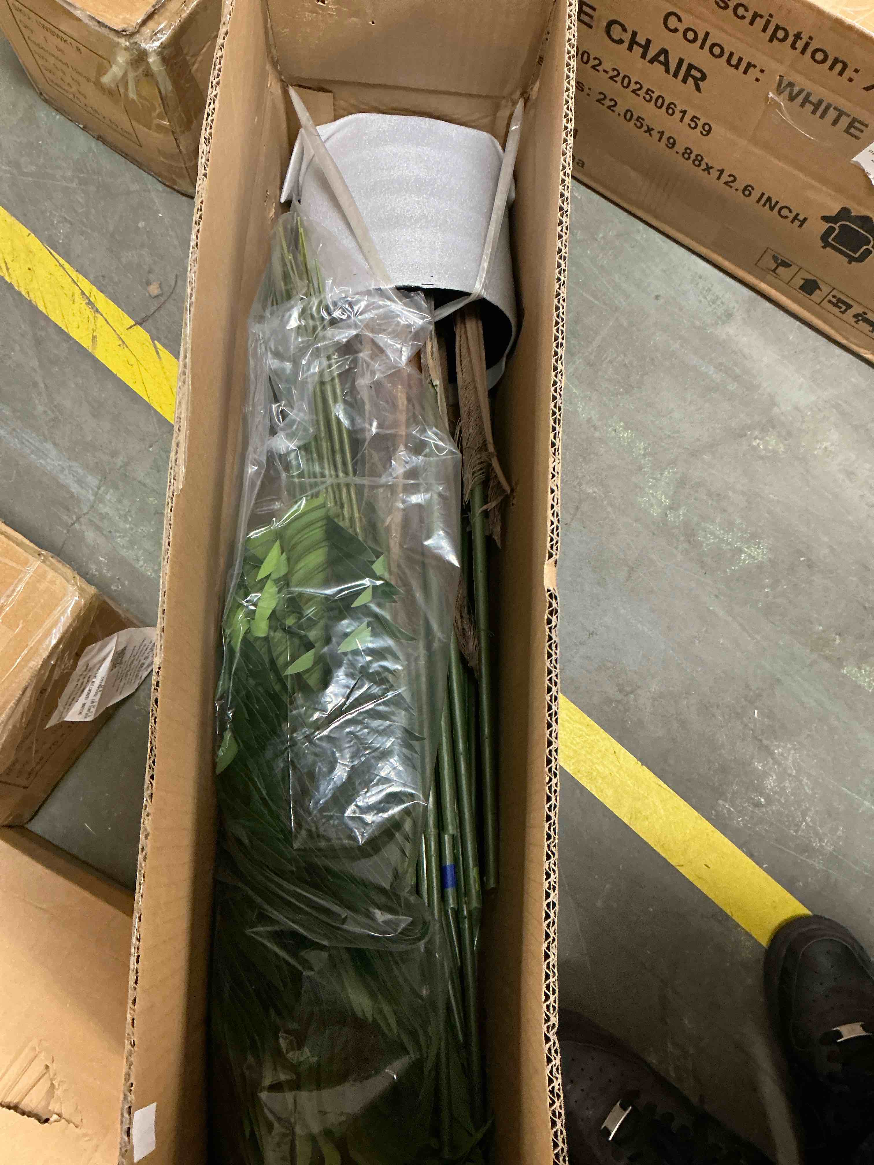 Condition photo showing New/Like New for HiPlants 6ft Artificial Palm Plants, 6ft Fake Palm Tree, Pre Potted Faux Greenry Tree for Home Decor Office House Living Room Indoor Outdoor, Big Fake Plants Fake House Plants