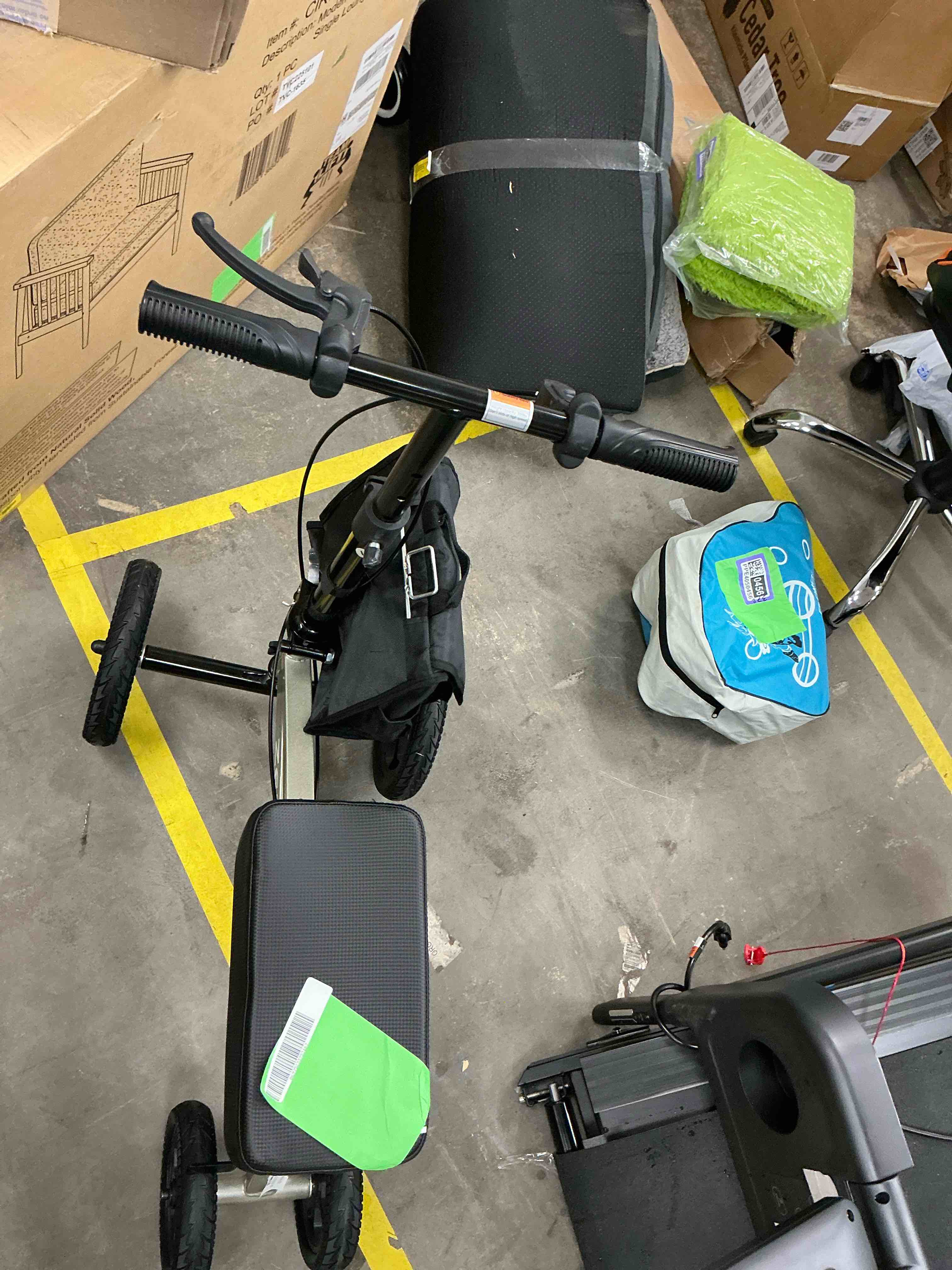 Condition photo showing Good Condition for ZENART All-terrain Knee Scooter Foldable Walker for Foot Injuries Adult Crutch Alternative,Champagne