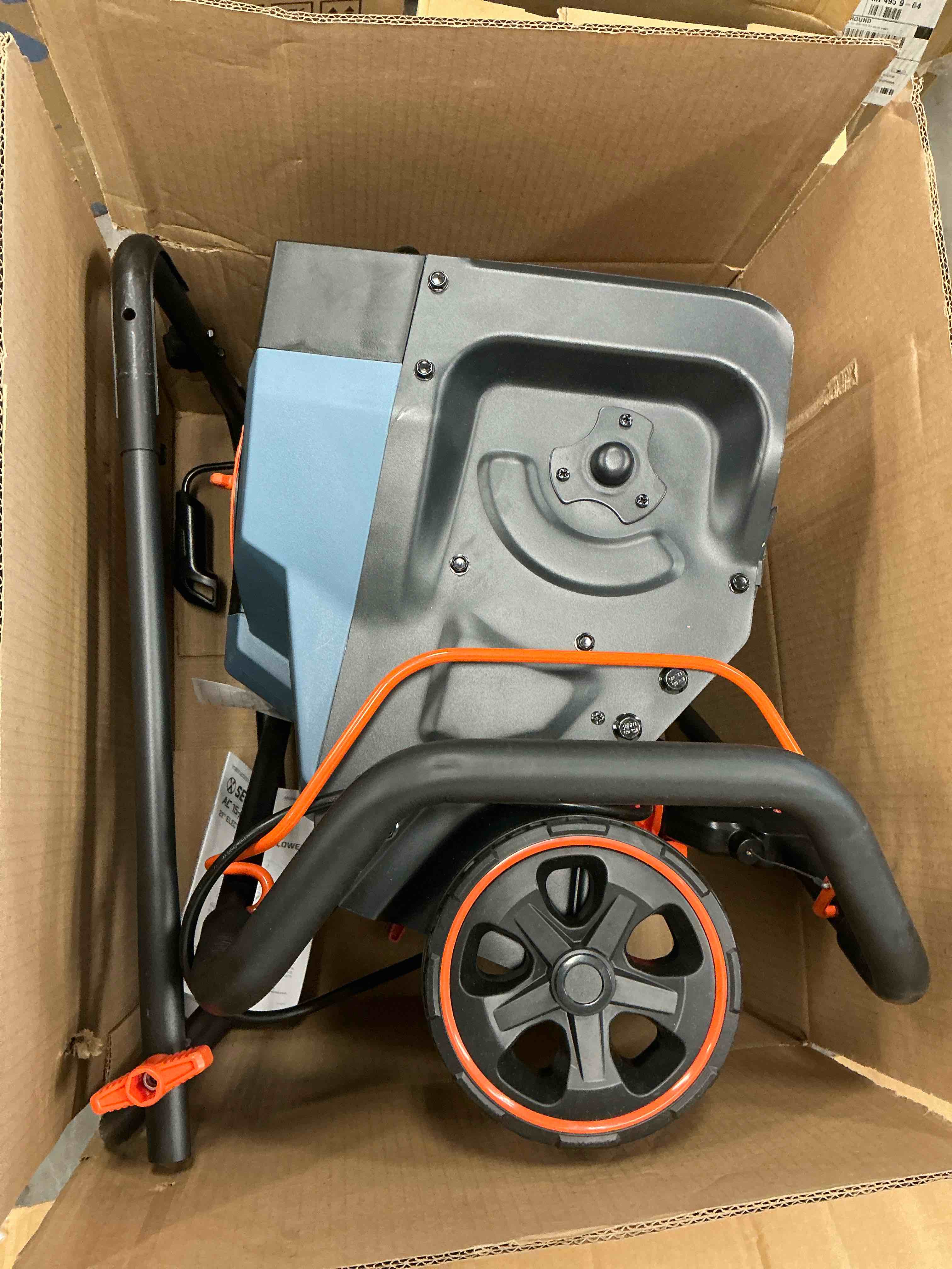 Condition photo showing Good Condition for Senix 18" Corded Electric Snow blower,8"Clearing Dept,500lbs/min,33FT Throw,4 LED Light, Foldable Handle