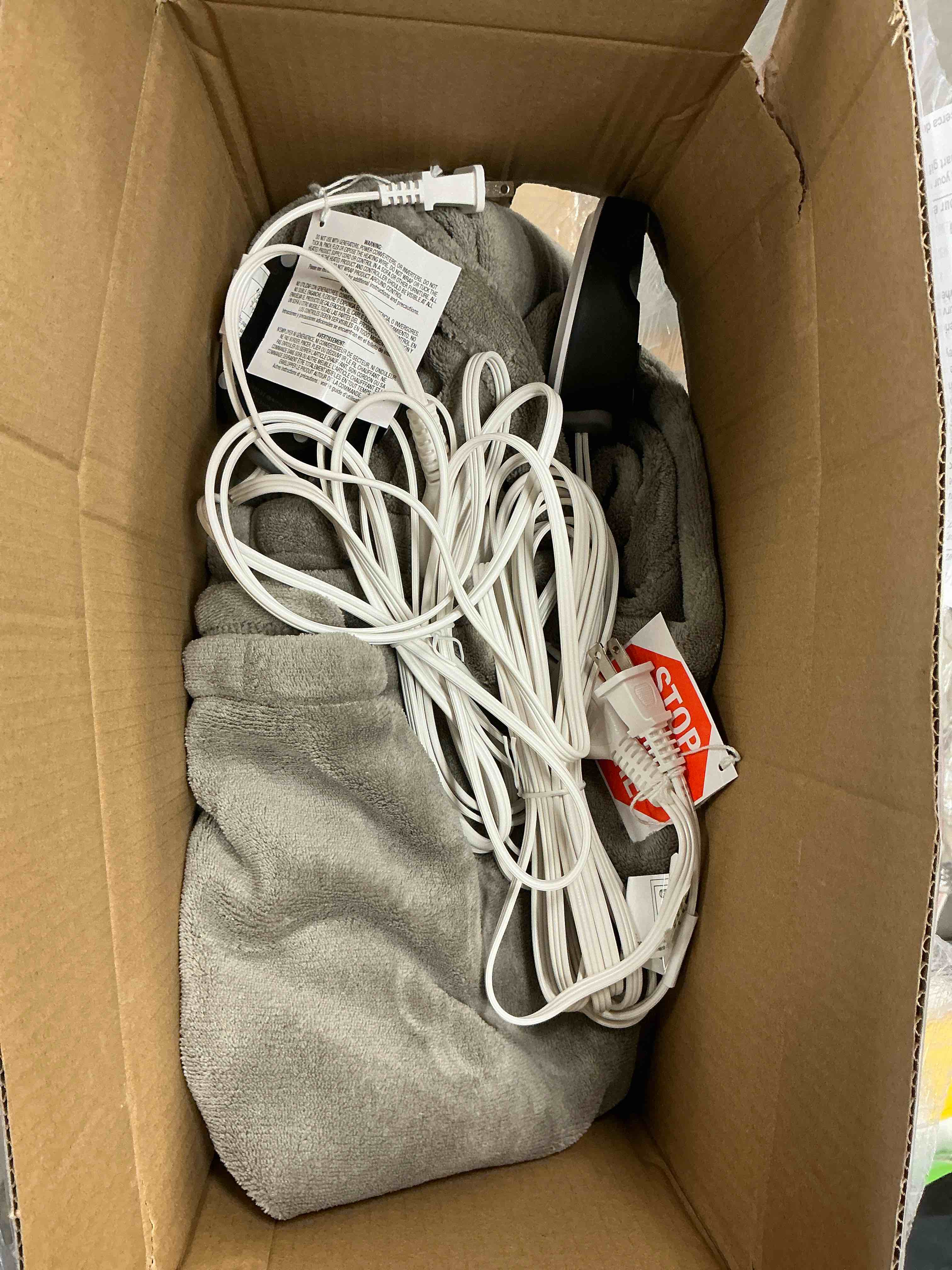 Condition photo showing Good Condition for BLACK+DECKER Heated Blanket Electric King, 10 Heating Levels, 10H Timer, Auto Shutoff, Dual Zone Heating, 90x100 inches, Grey