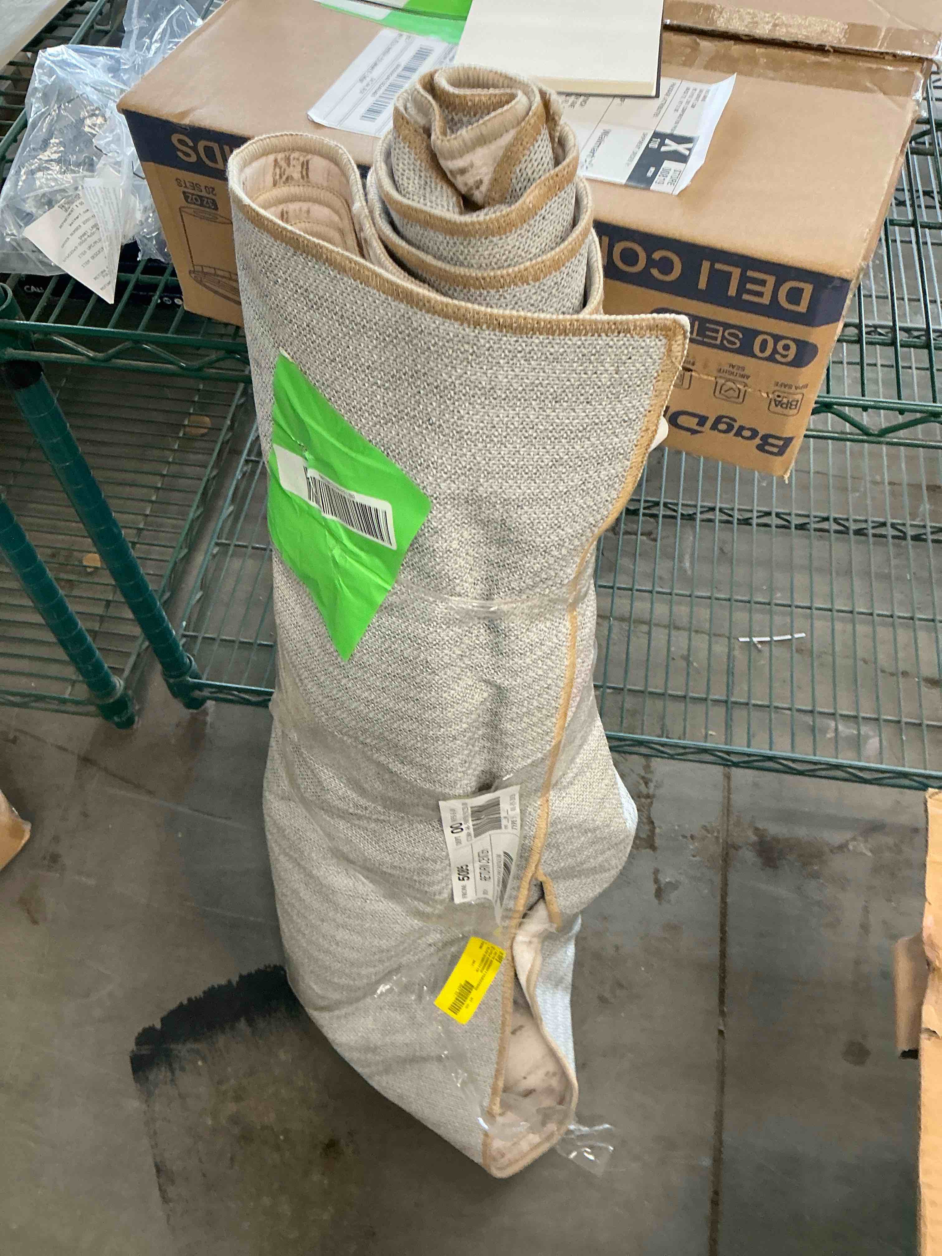 Condition photo showing Good Condition for VUNATE 5 x7  Area Rugs for Living Room Washable Rugs Boho Moroccan Area Rug Soft Neutral Geometric Bohemian Carpet Distressed Indoor Rug for Bedroom Dining Room Office Foldable Nonslip Rug Brown