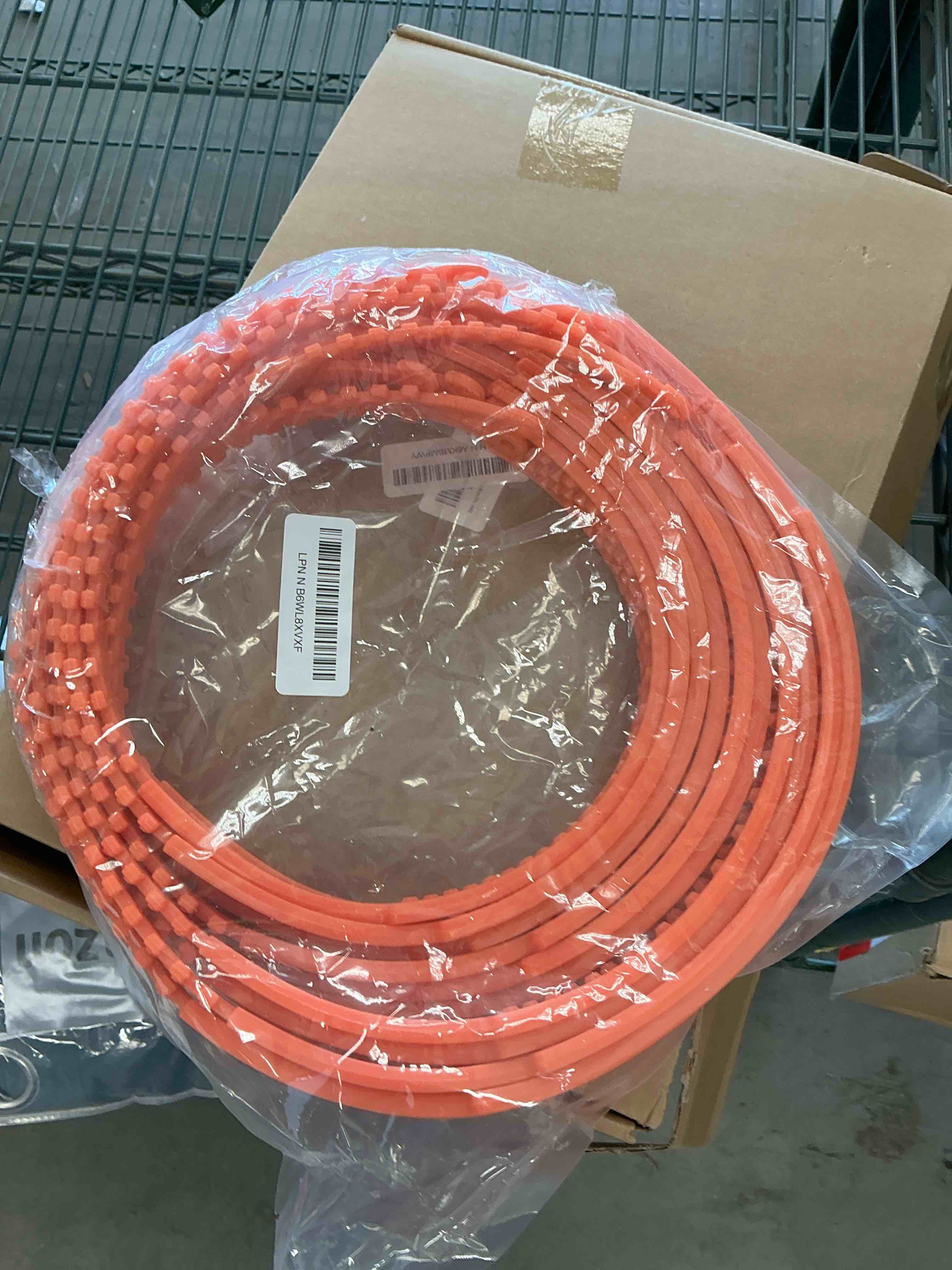 Condition photo showing New/Like New for 10 Pack Tire Chains,Universal Emergency Snow Chains for Car Tires, Adjustable Zip Tie Tire Chains,Re