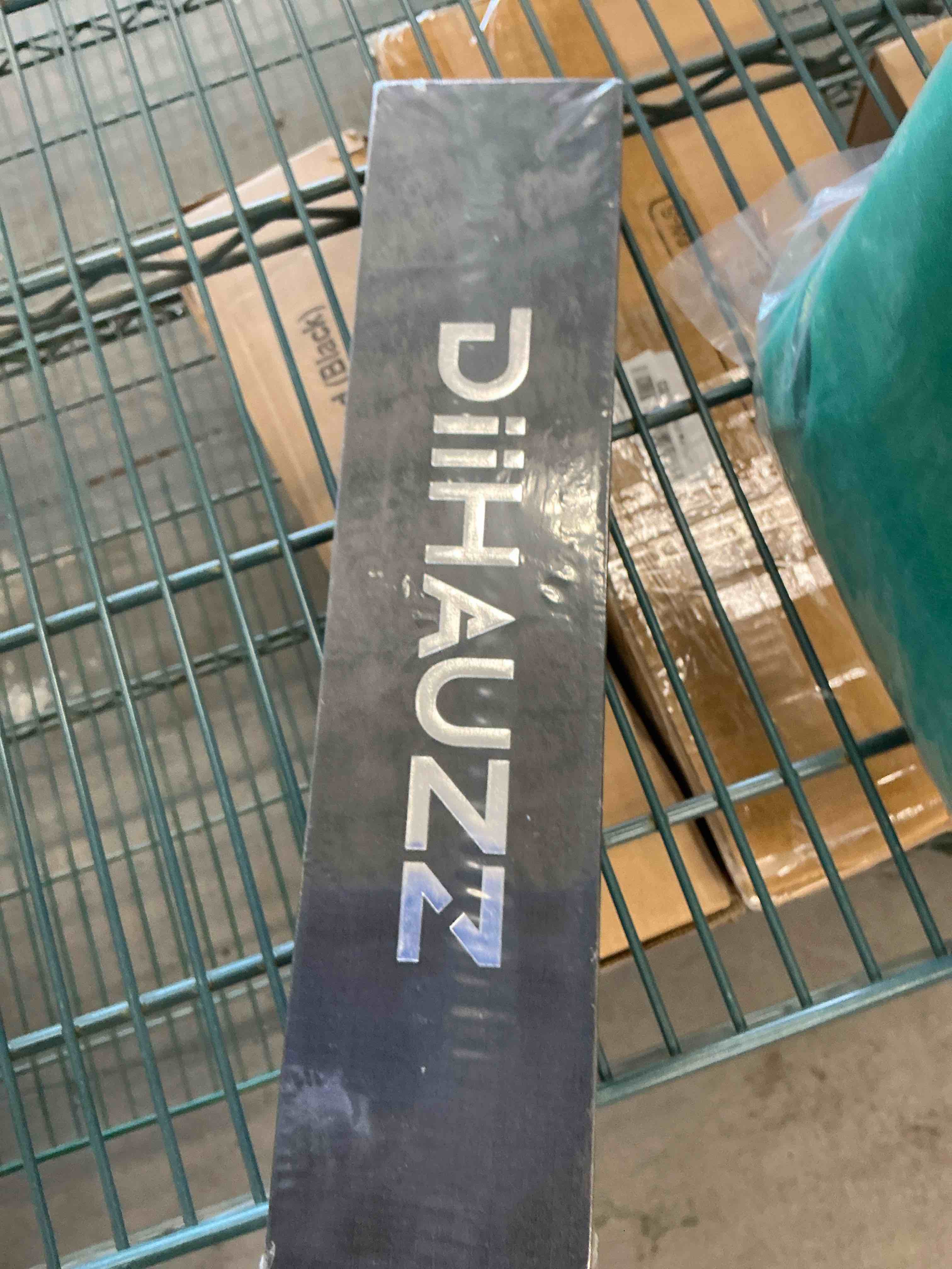 Condition photo showing New/Like New for DiiHAUZZ 7 Inch Fillet Knife for Fish, Razor Sharp Boning Knife High Carbon Stainless Steel for Poul