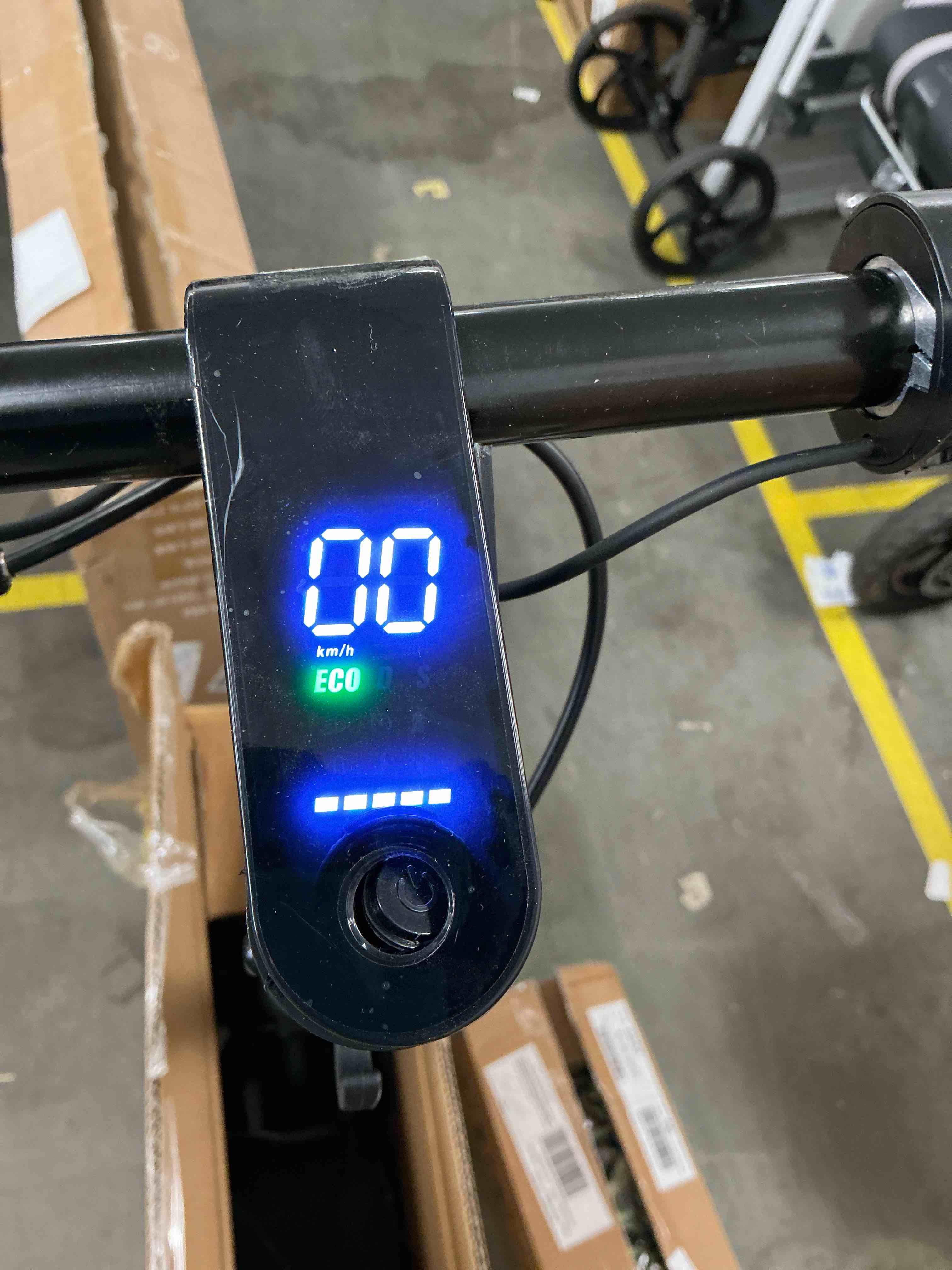 Condition photo showing Good Condition for LiteFive LF5 350W Electric Scooter for Adults, 19mph & 21Miles Range, Folding Commuting E-Scooter