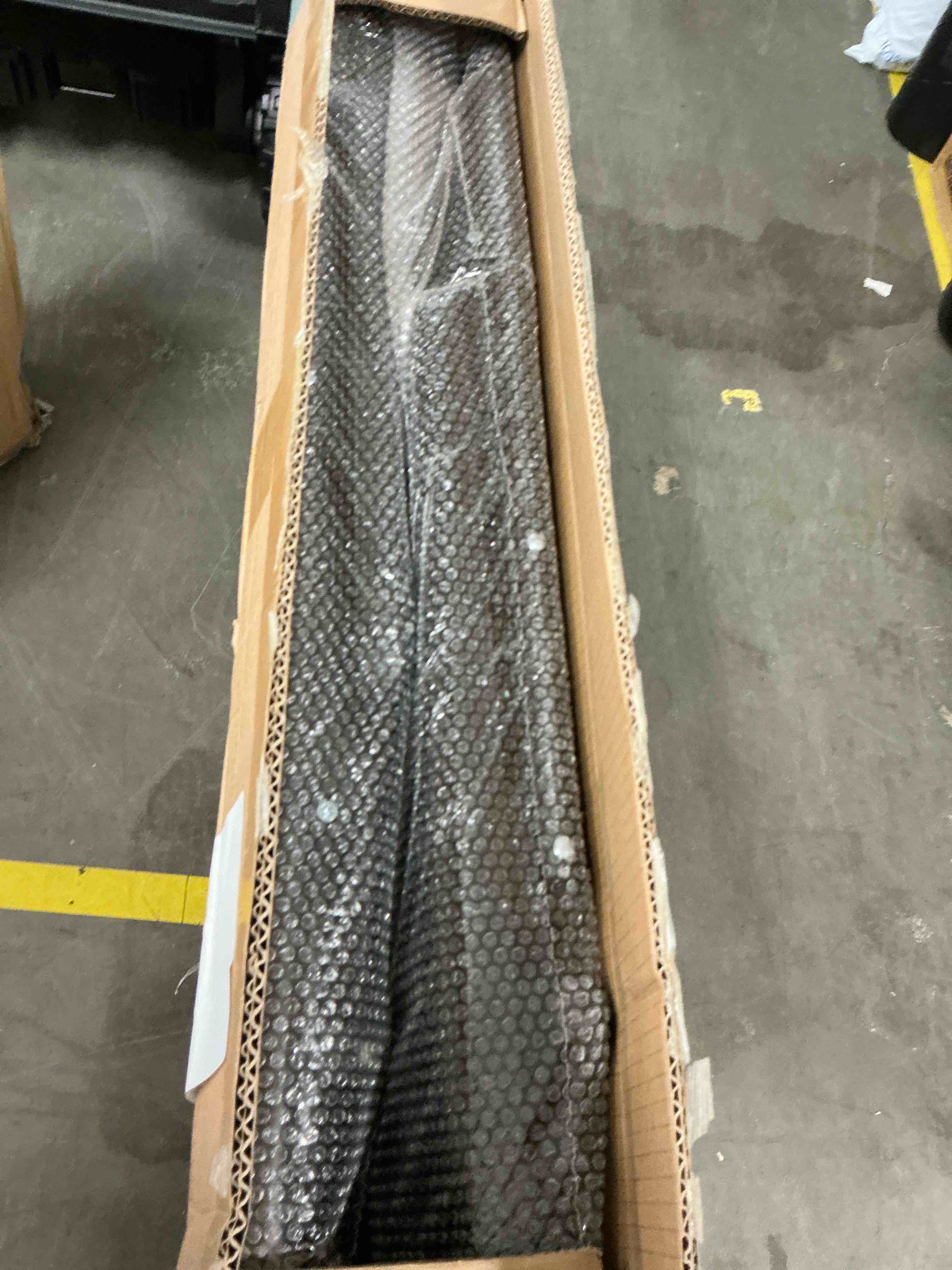 Condition photo showing New/Like New for EDX Zero Gravity Chair Outdoor Lounge Chair?Suitable for Beach Terrace Pool Patio  Black 2-Pack