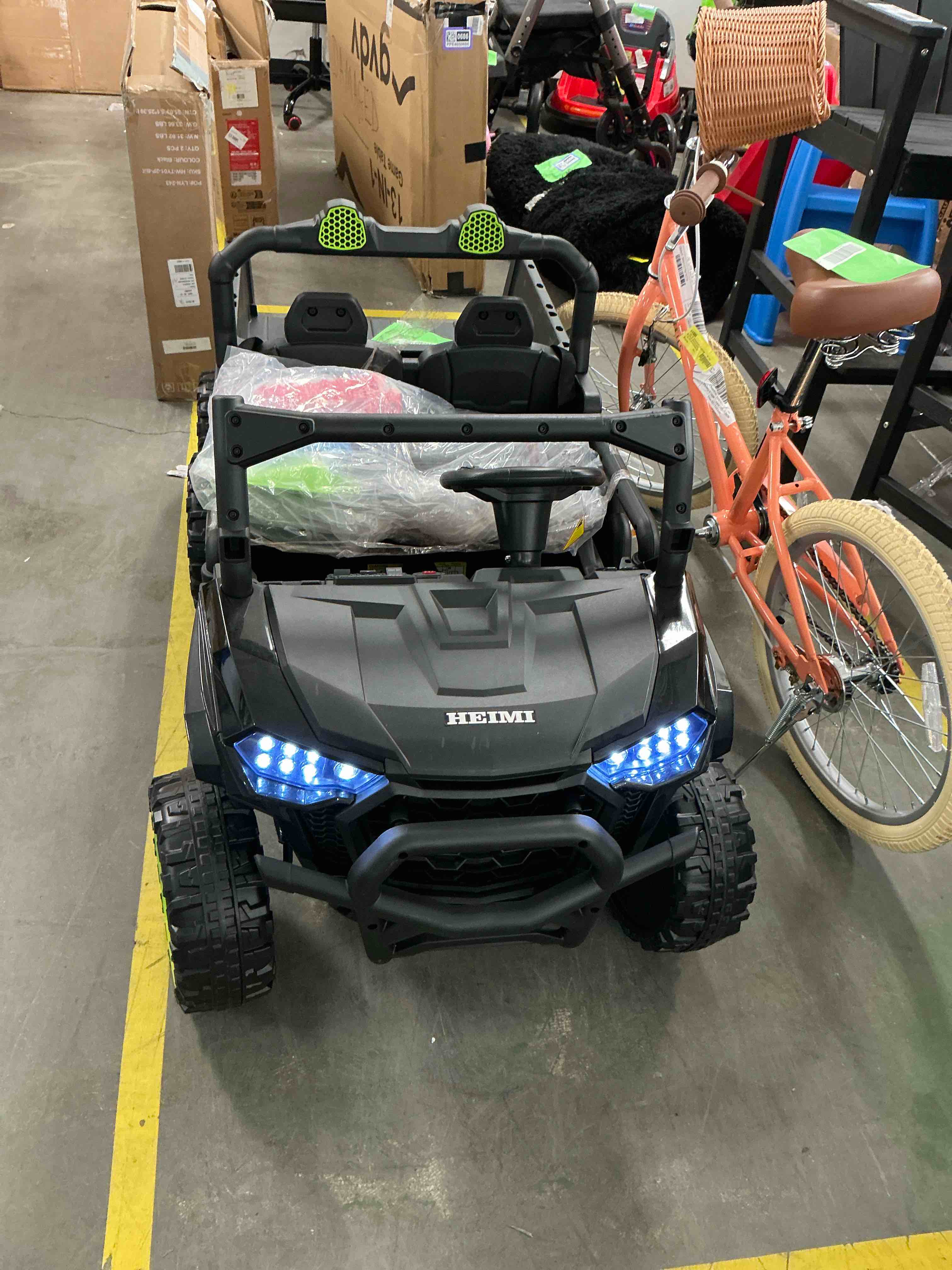 Condition photo showing Good Condition for TCARAIWEN 24V 2-Seater Ride On Dump Truck,Ride on Car Truck,Ride on UTV W/,Ride on Toys W/ Dump Bed/Shovel, LED Light, Music, Remote Control,6 Wheels 4WD Ride On Toys for Boys Girls (Ages 3+)Black