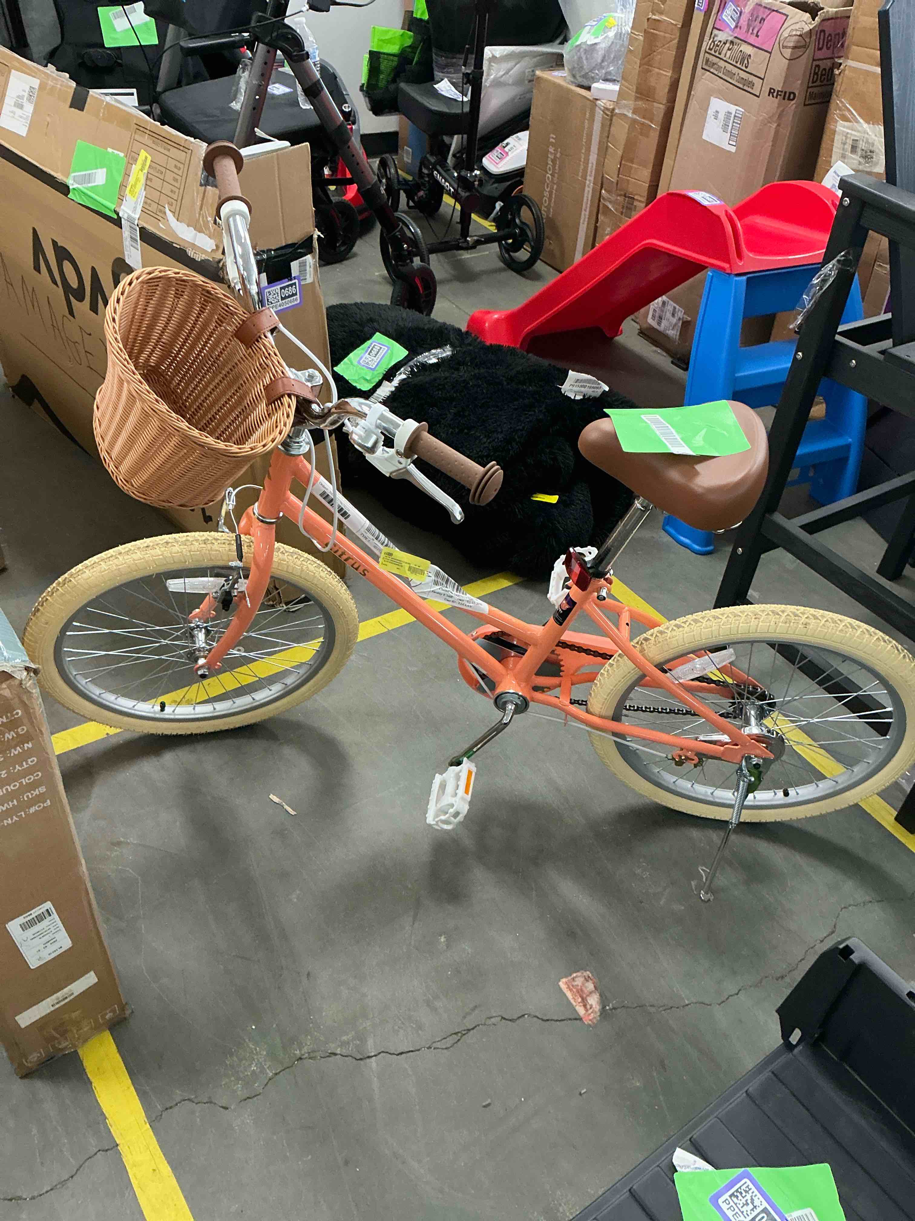 Condition photo showing Good Condition for Vollsch 20 Inch Little Kids Bike for Age 7-15 Years Old Girls Toddlers Retro Vintage Style Bicycles with Basket Kickstand and Bell, Peach