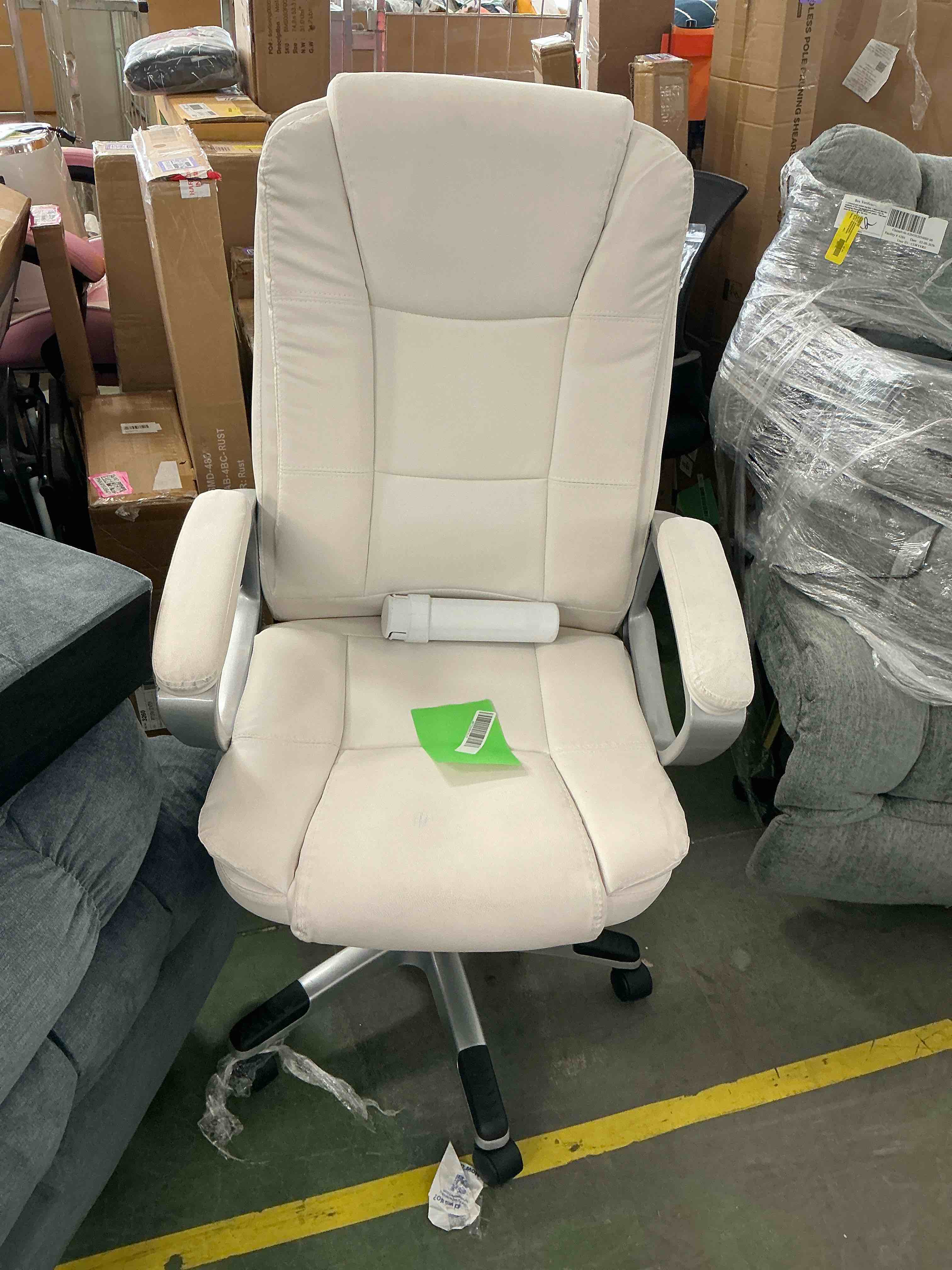 Condition photo showing Good Condition for Bossin Big and Tall Home Office Computer chair for Adults, High Back Desk Chair for Heavy Duty 400 LBS