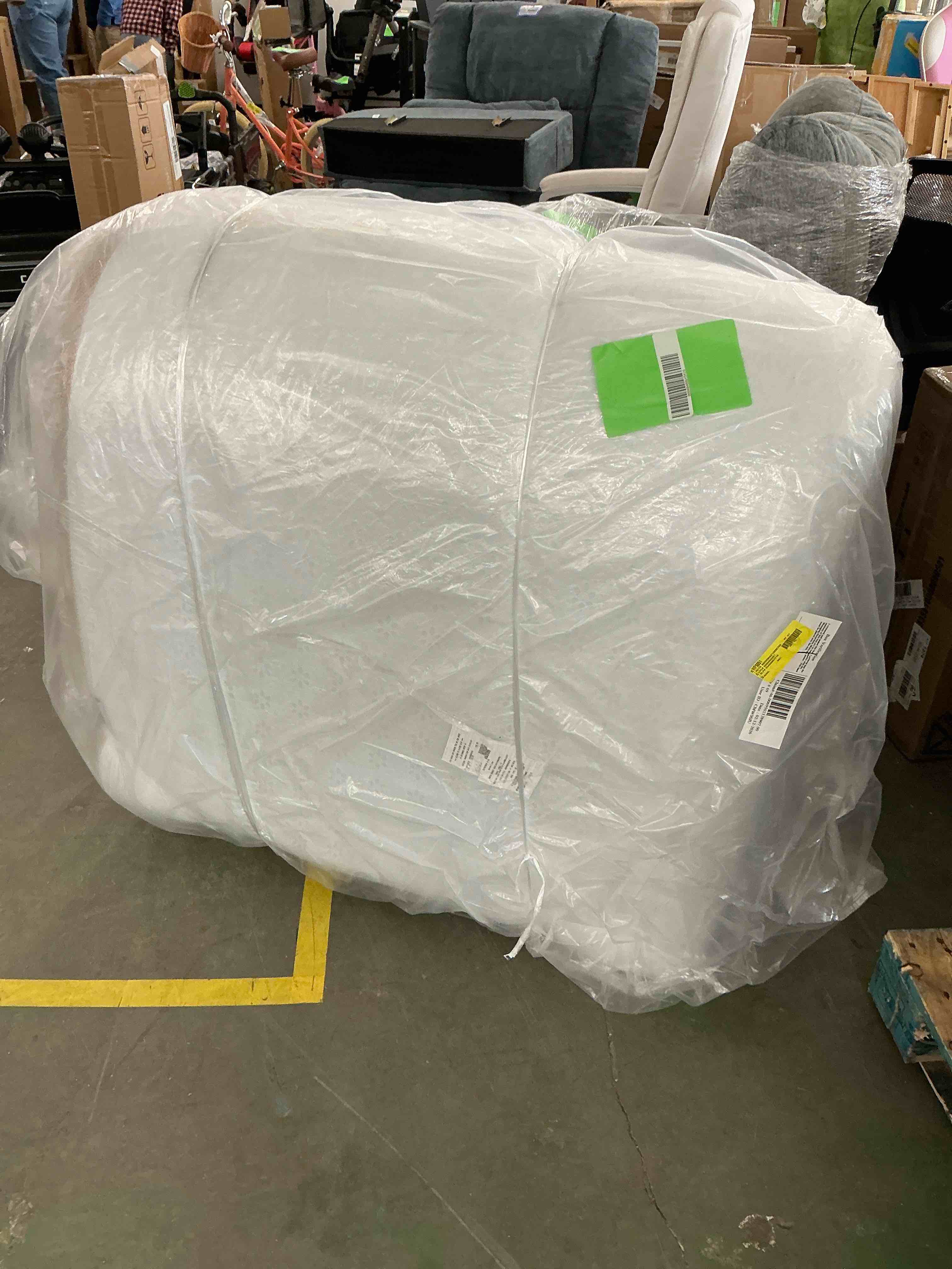 Condition photo showing Good Condition for 4" Mattress Topper King Size | Bestier Cooling Gel Memory Foam Pad with Removable Ice Silk Cover for Bedroom, Pressure Relief, Washable, Non-Slip, CertiPUR-US & OEKO-TEX Certified