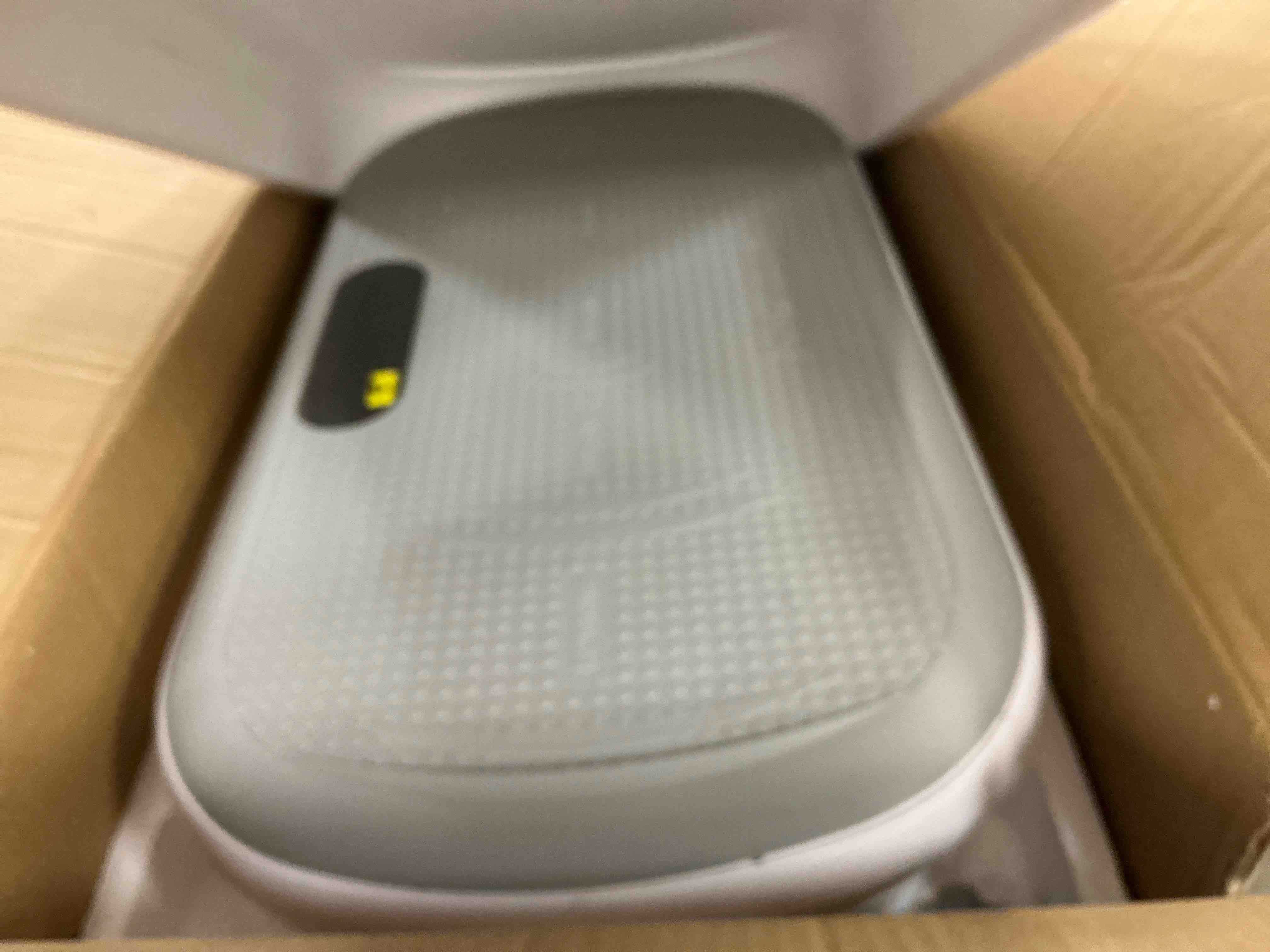 Condition photo showing New/Like New for MERACH Vibration Plate Trainer Pro - 440 lb Support, Enhanced Motor, Bluetooth, Silicone Pedals