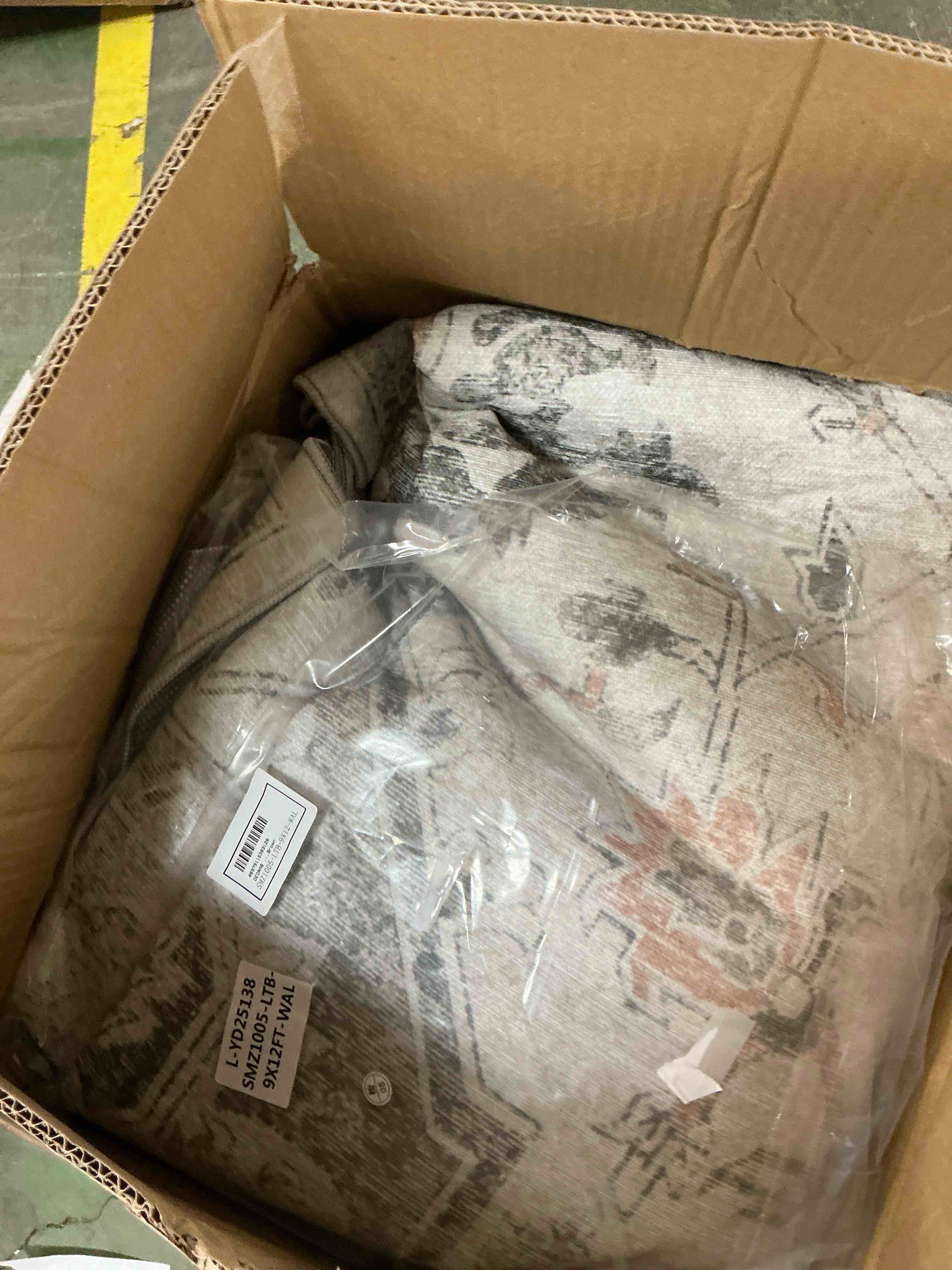 Condition photo showing New/Like New for DEORAB Outdoor Rugs 9'X12' Chenille Patio Rug Three-Layer Material Imitation Silicone Spot Molding Camping Outside Rv Mat,Light Grey Brown