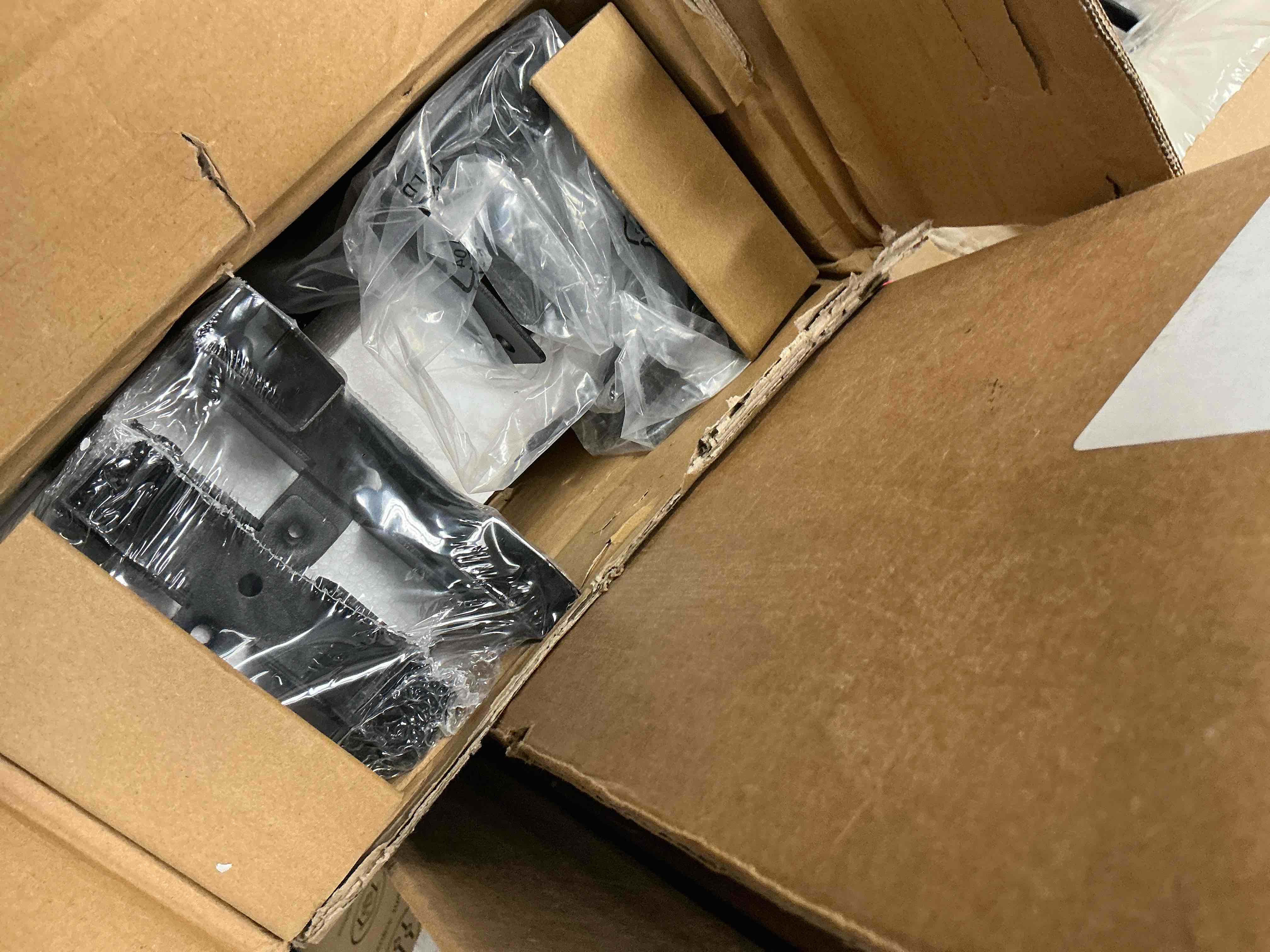 Condition photo showing New/Like New for Capri Full Bed Frame, 18 inch High Metal Platform Bed Frame, 2200 LBS Weight Capacity, Heavy Duty, Noise Free, Easy Assembly, Black