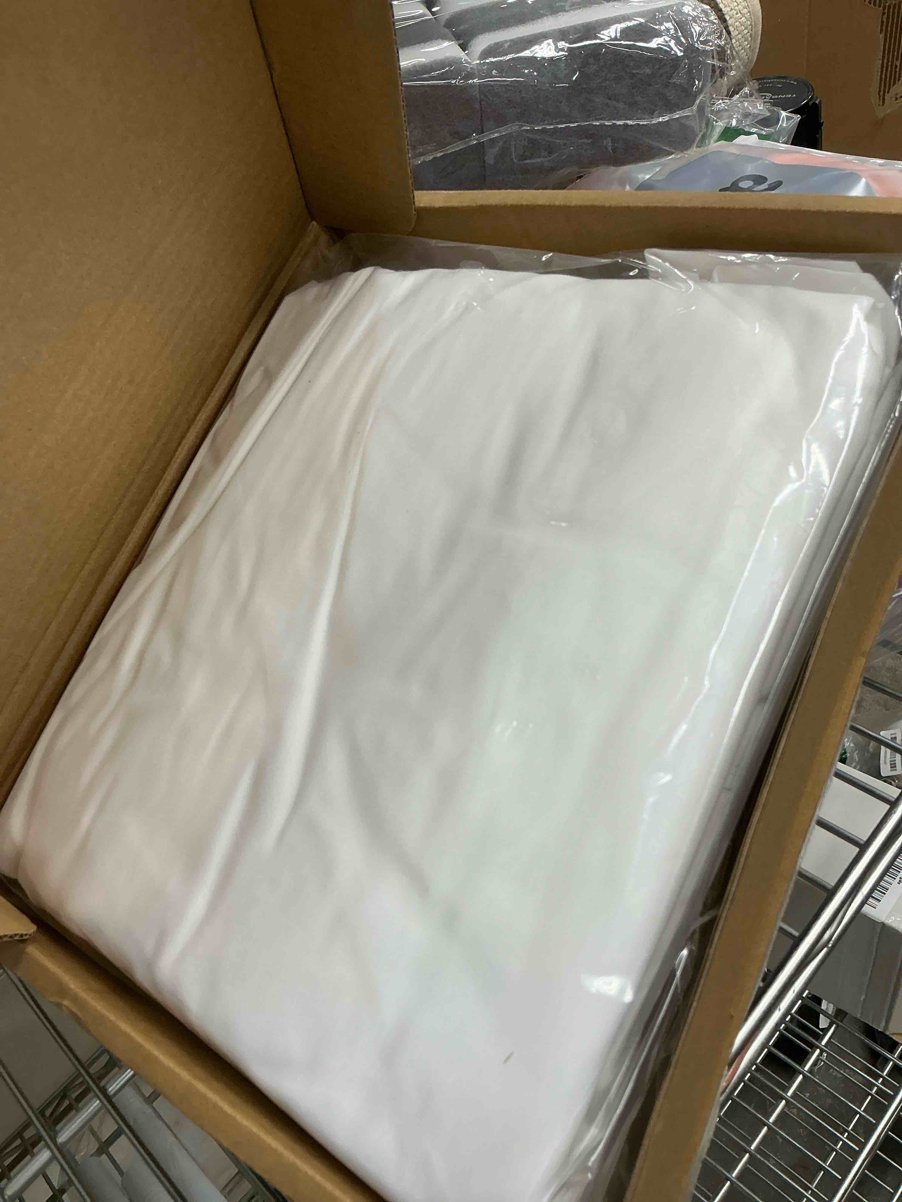 Condition photo showing New/Like New for Amazon Basics Lightweight Super Soft Easy Care Wrinkle Free Microfiber 3 Piece Bed Sheet Set with 14-Inch Deep Pockets, Twin, Bright White, Solid, Kids, Men & Women Bedding Bright White Twin