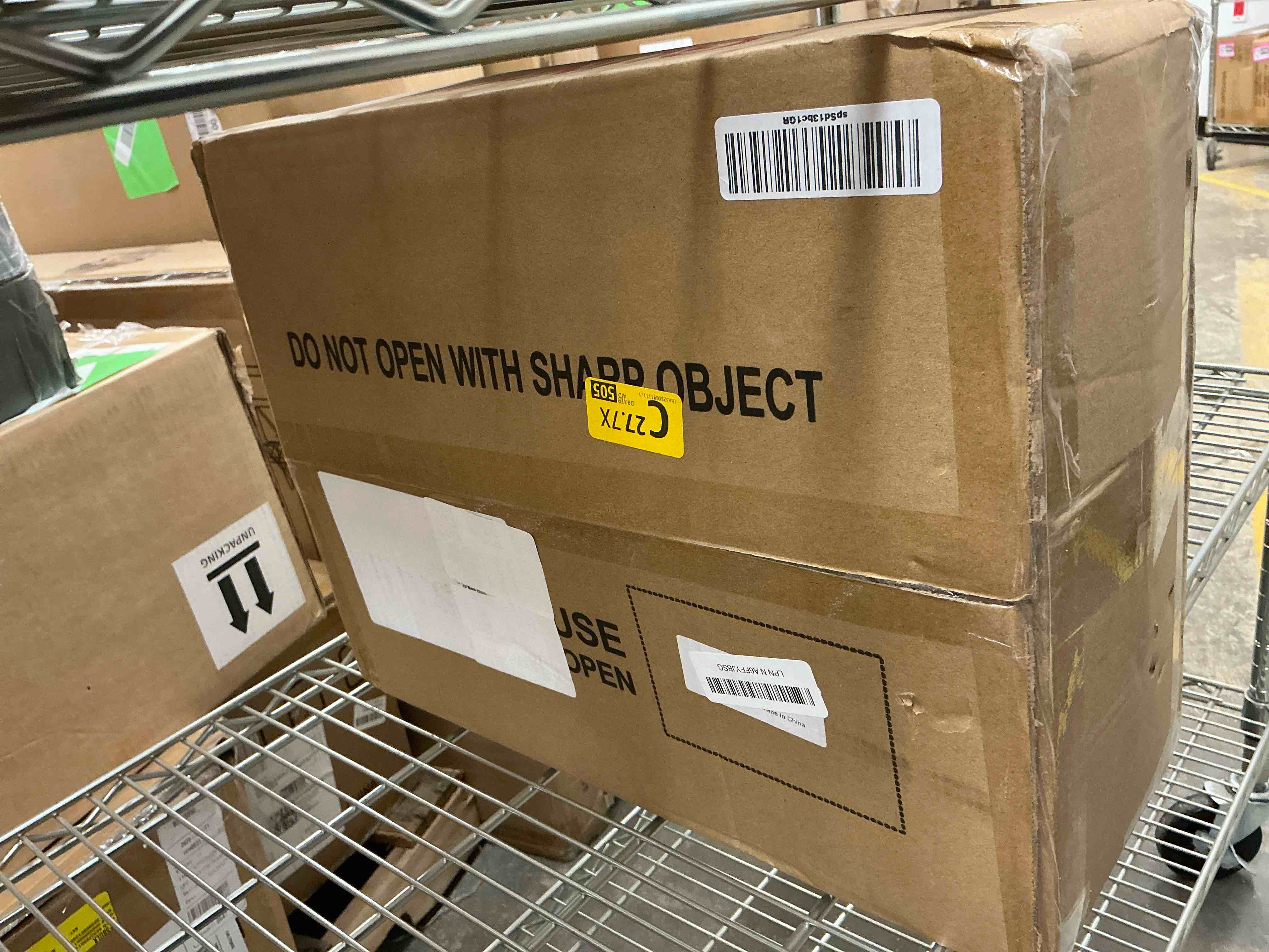 Condition photo showing New/Like New for 16 Layers Truck Cover Waterproof All Weater, Heavy Duty Outdoor Pickup Truck Cover for Nissan Frontier, Ford F100 Ranger, Chevy C10 S10 etc, Regular Cab Short Box. Length: Up to 210 inches.