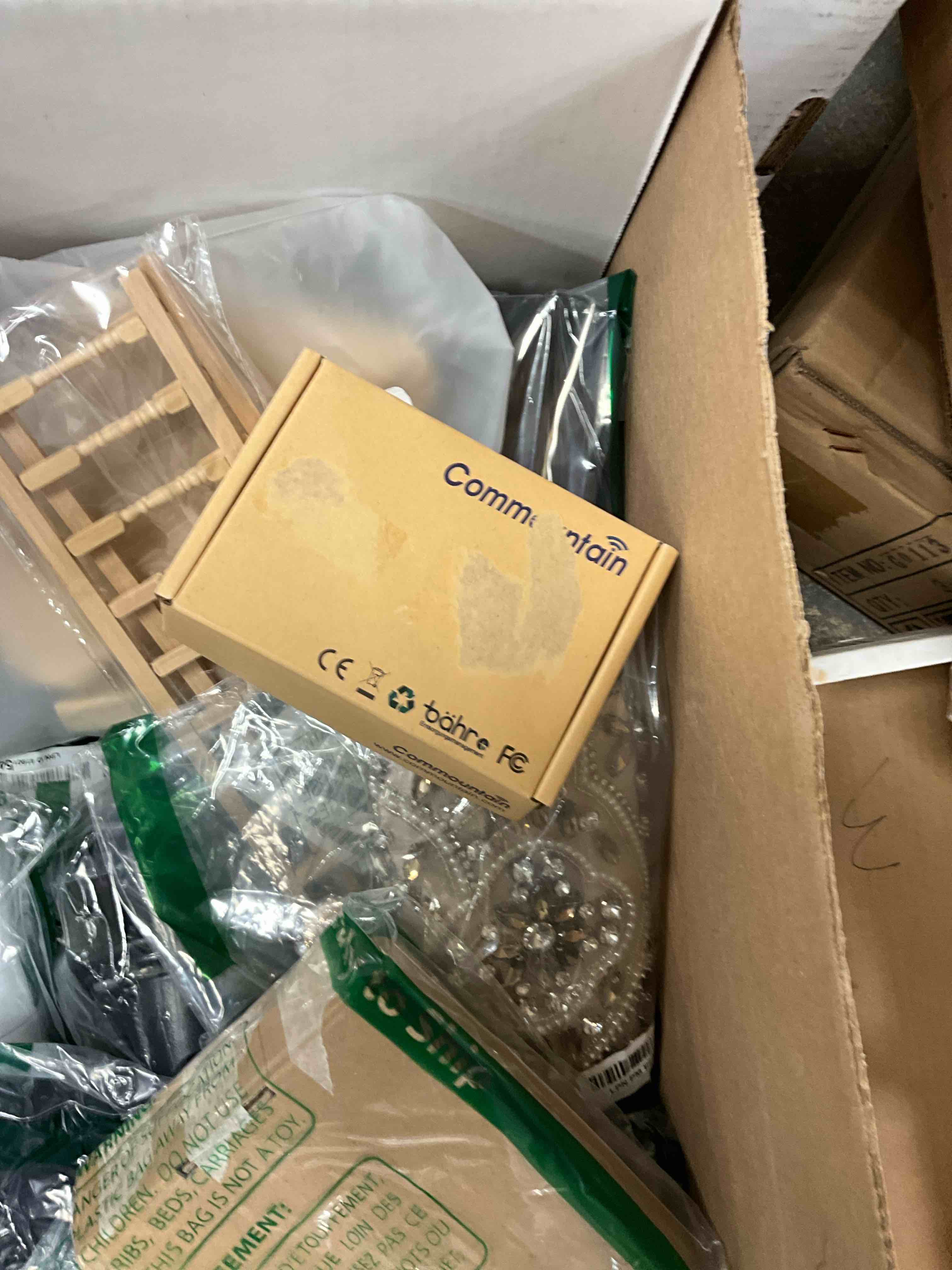 Condition photo showing Good Condition for commountain Earpiece Compatible with Kenwood Baofeng BTECH Samcom Retevis Radioddity Radios Walkie Talkies & BF-F8HP UV-5R UV-82HP UV82 NX-1300 NX-1200 TK-3402, 2 Pin Earhook Headset