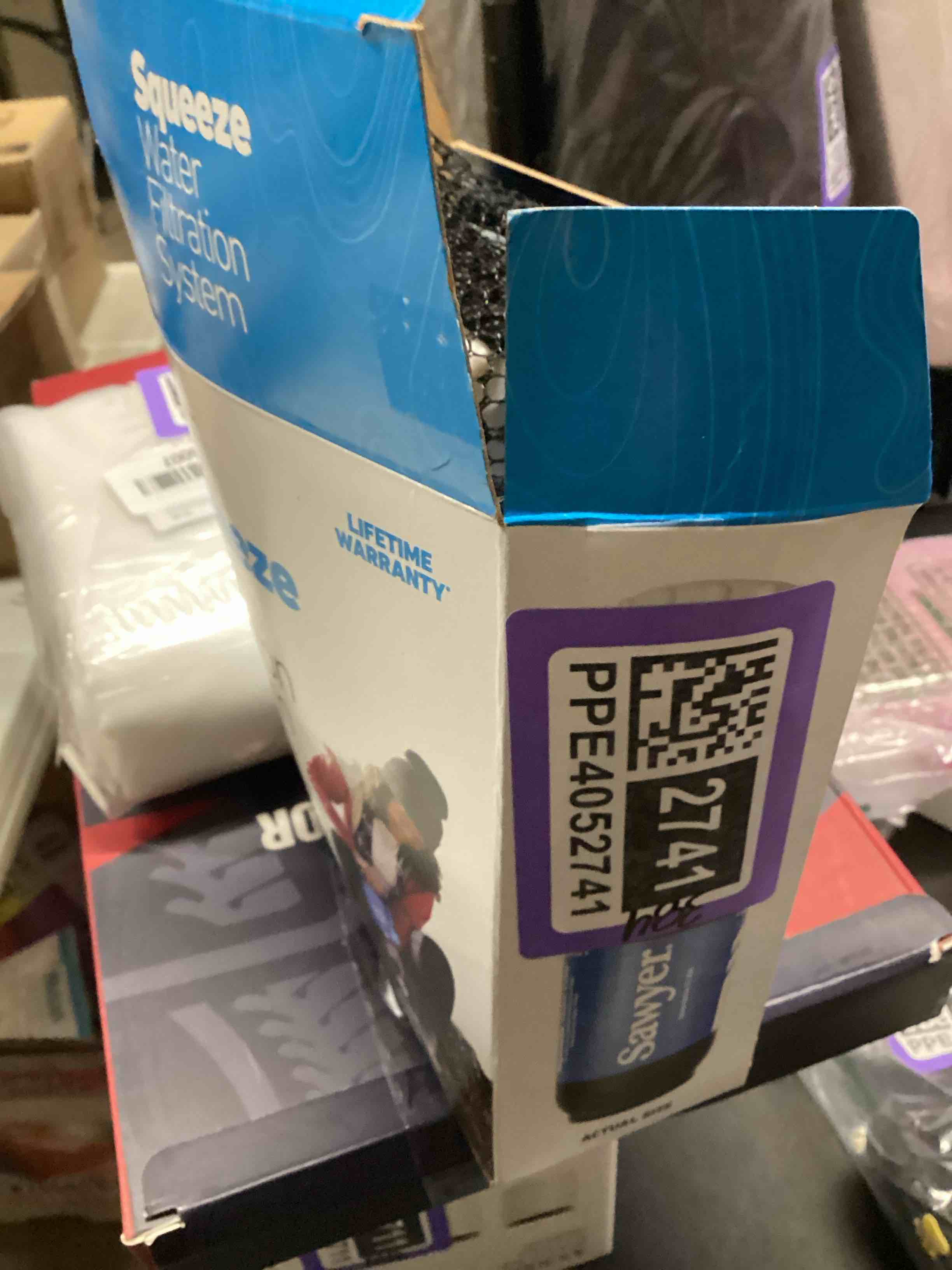 Sawyer Products SP129 Squeeze Water Filtration System w/ Two 32-Oz Squeeze Pouches, Straw, and Hydra