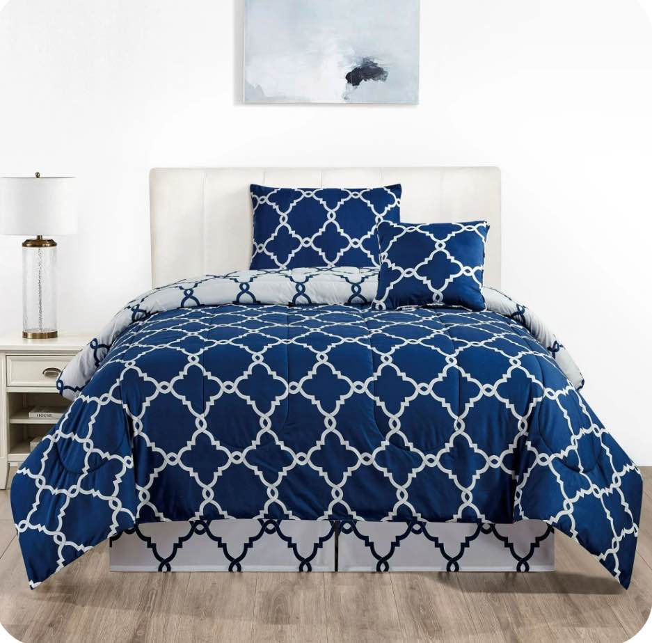 Lux Decor Collection Reversible Microfiber Twin/Twin XL 4 Piece Comforter Set - Washable Polyester Comforter Bedding Set (Quatrefoil, Navy)