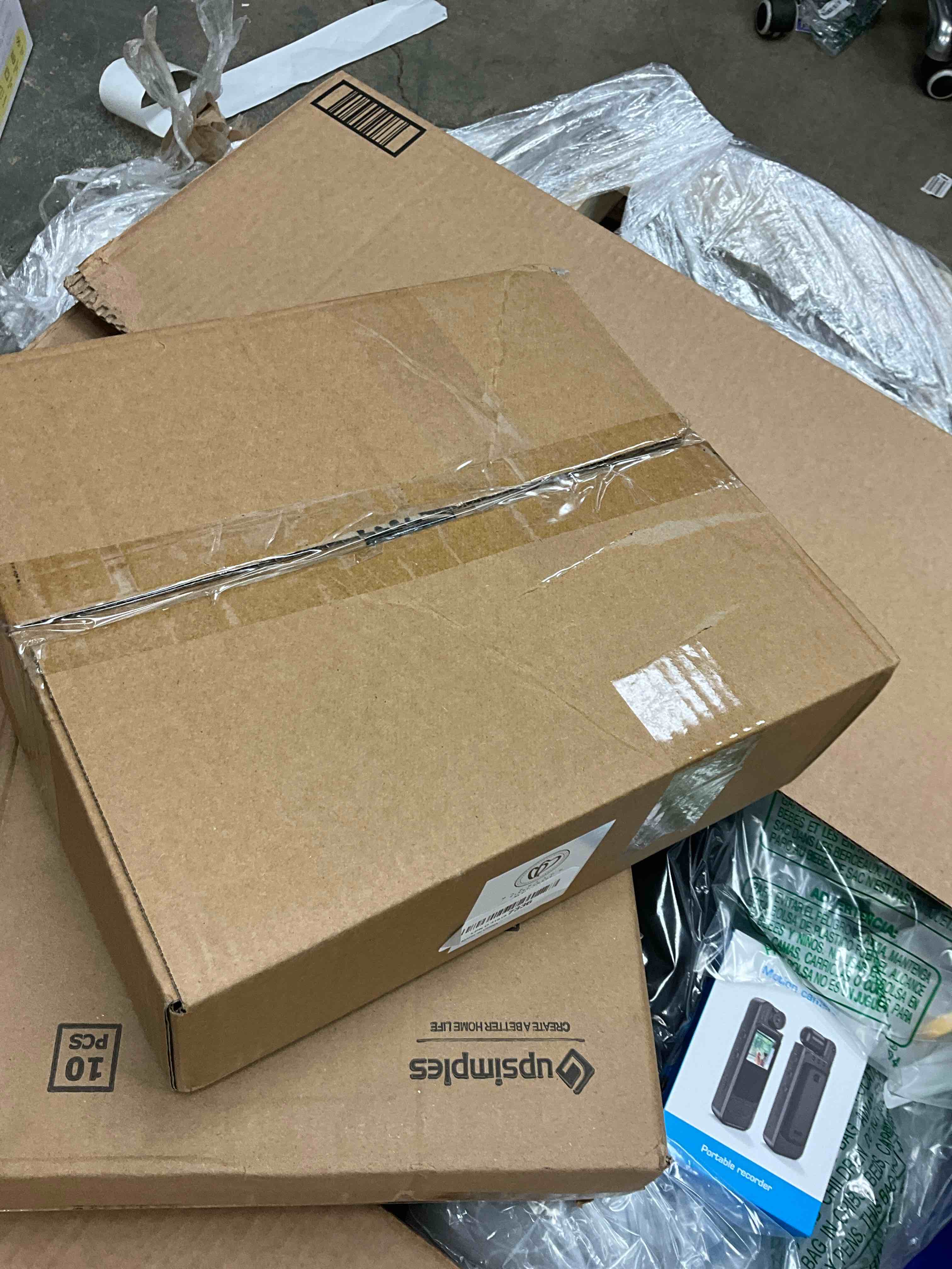 Condition photo showing Good Condition for Wedding Anniversary Couples Gift - Two Hearts and Cross Iron Sculpture, Heart Decoration Gift for Her and Him, 1st to 50th or 60th Anniversary, Includes Present Box and Poem Card