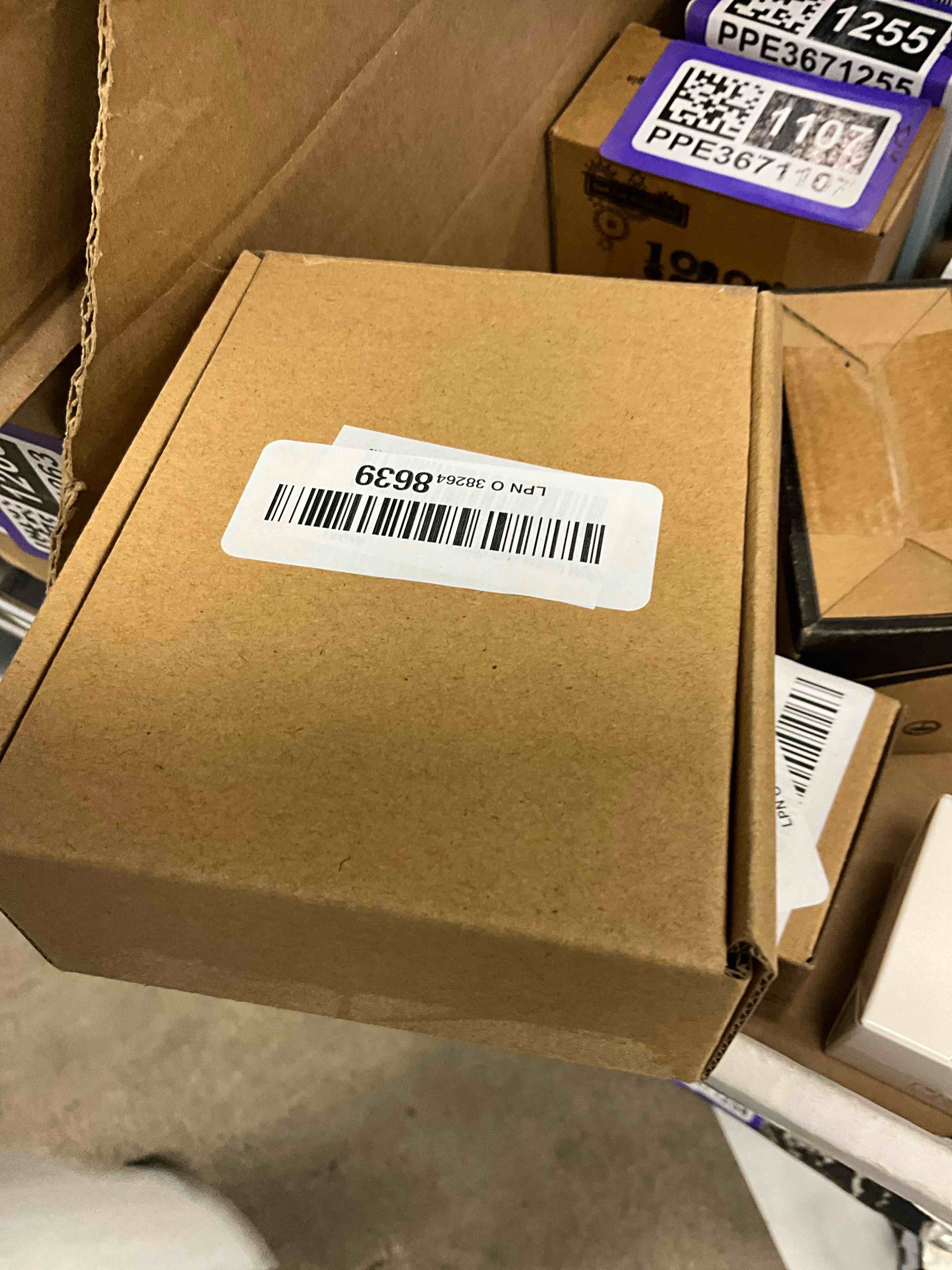 Condition photo showing Good Condition for DiCUNO G4, GU5.3 Bi-Pin Ceramic Base Socket, MR16, MR11 Halogen Incandescent LED Bulb Holder Wire Connector (5pcs)