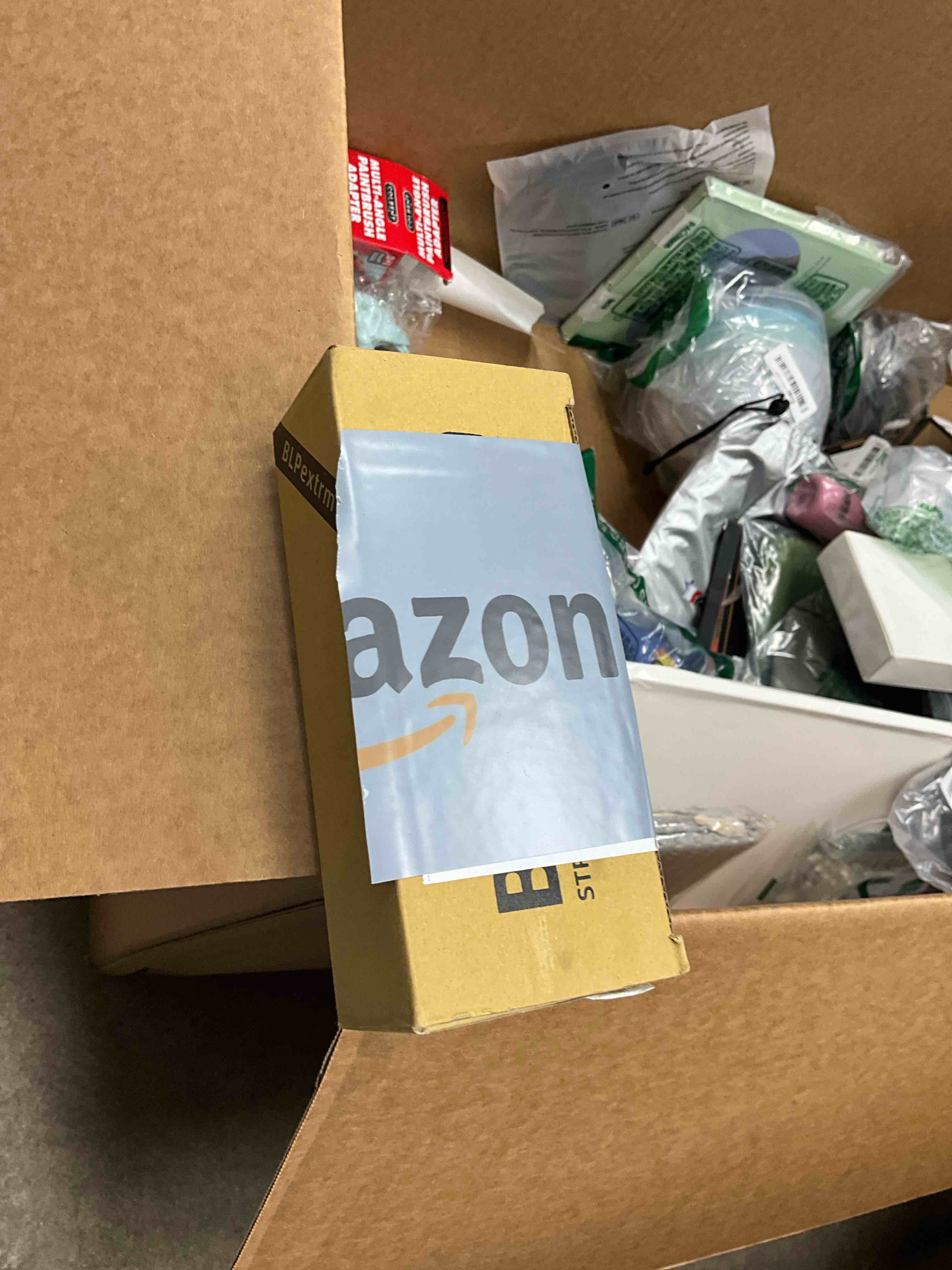 Condition photo showing Good Condition for Fuel Injectors 4Holes Fits for Chevy Colorado 2010-2012 Chevy Tahoe 2010-2014, GMC Canyon 2010-2012 Yukon XL 1500 2010-2014, for Cadillac Escalade 2010-2013 Replace FJ1061 12613411