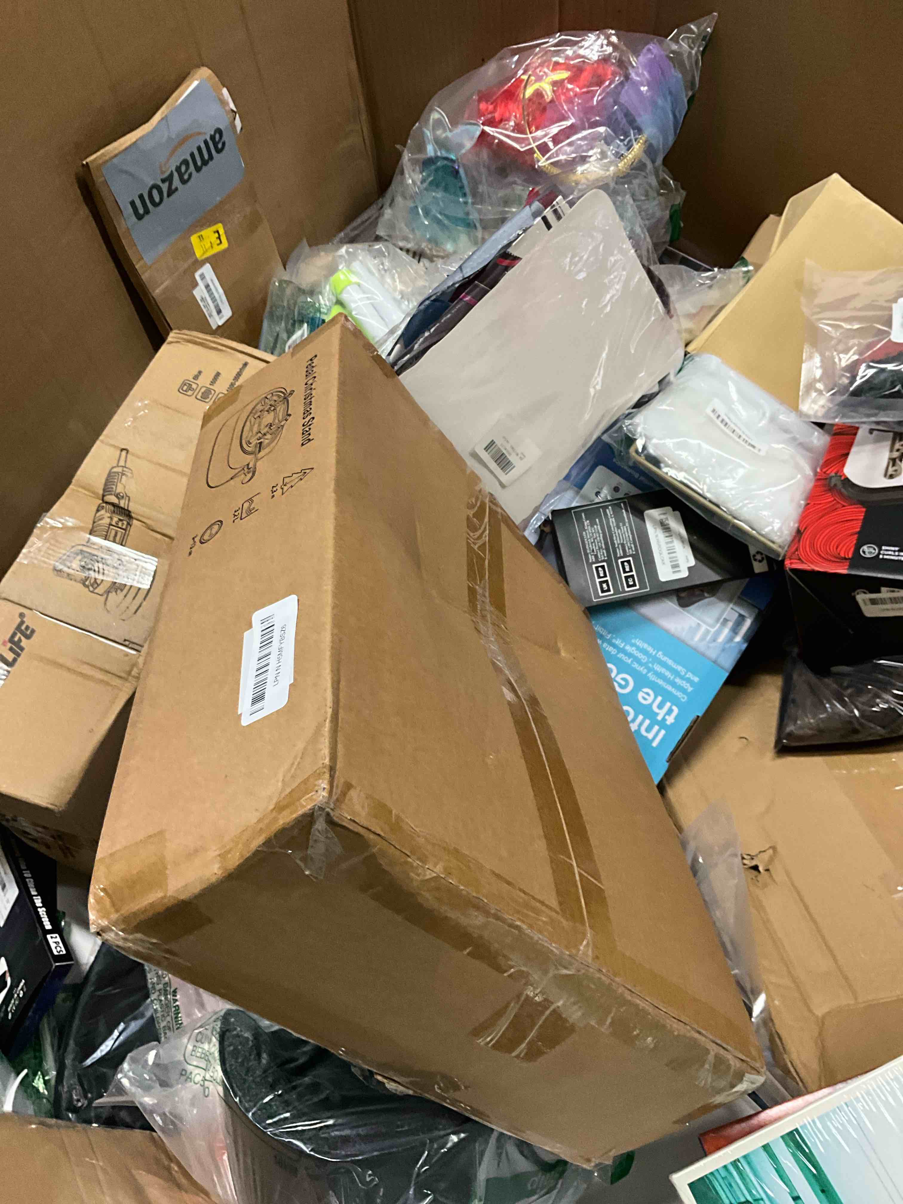 Condition photo showing Good Condition for Christmas Tree Stand for Real Trees, Heavy Duty Live Christmas Tree Stand with Reservoirs, Fits Tree