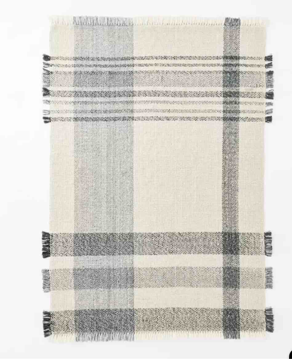 7'x10' laurelhurst indoor/outdoor plaid area rug black/white - threshold™ designed with studio mcgee