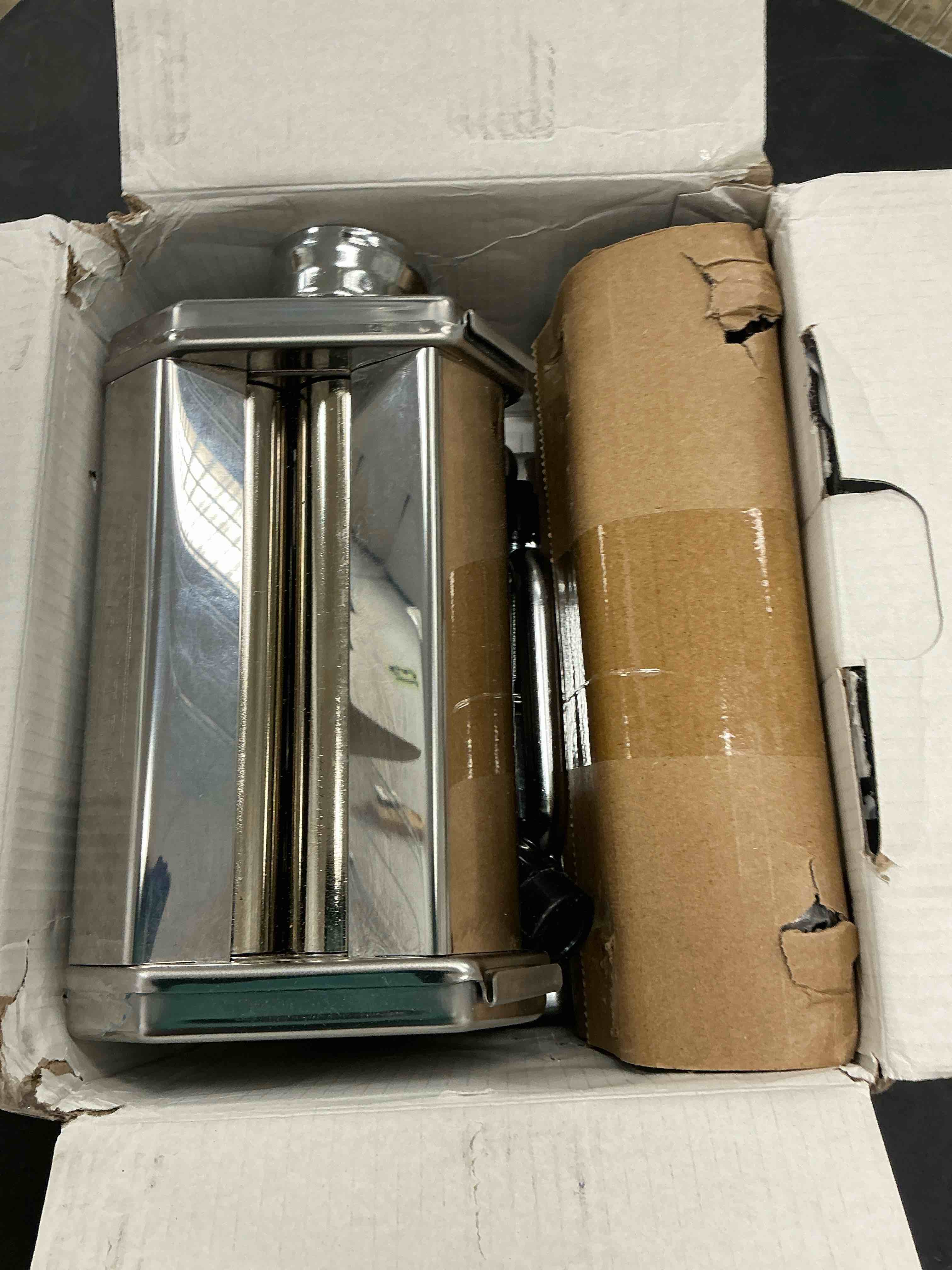 Condition photo showing Good Condition for Nuvantee Pasta Maker with 7 Adjustable Thickness Settings - 2 in 1 Noodle Maker with Rollers and Cutter, Make Spaghetti, Fettuccini, Lasagna, & More