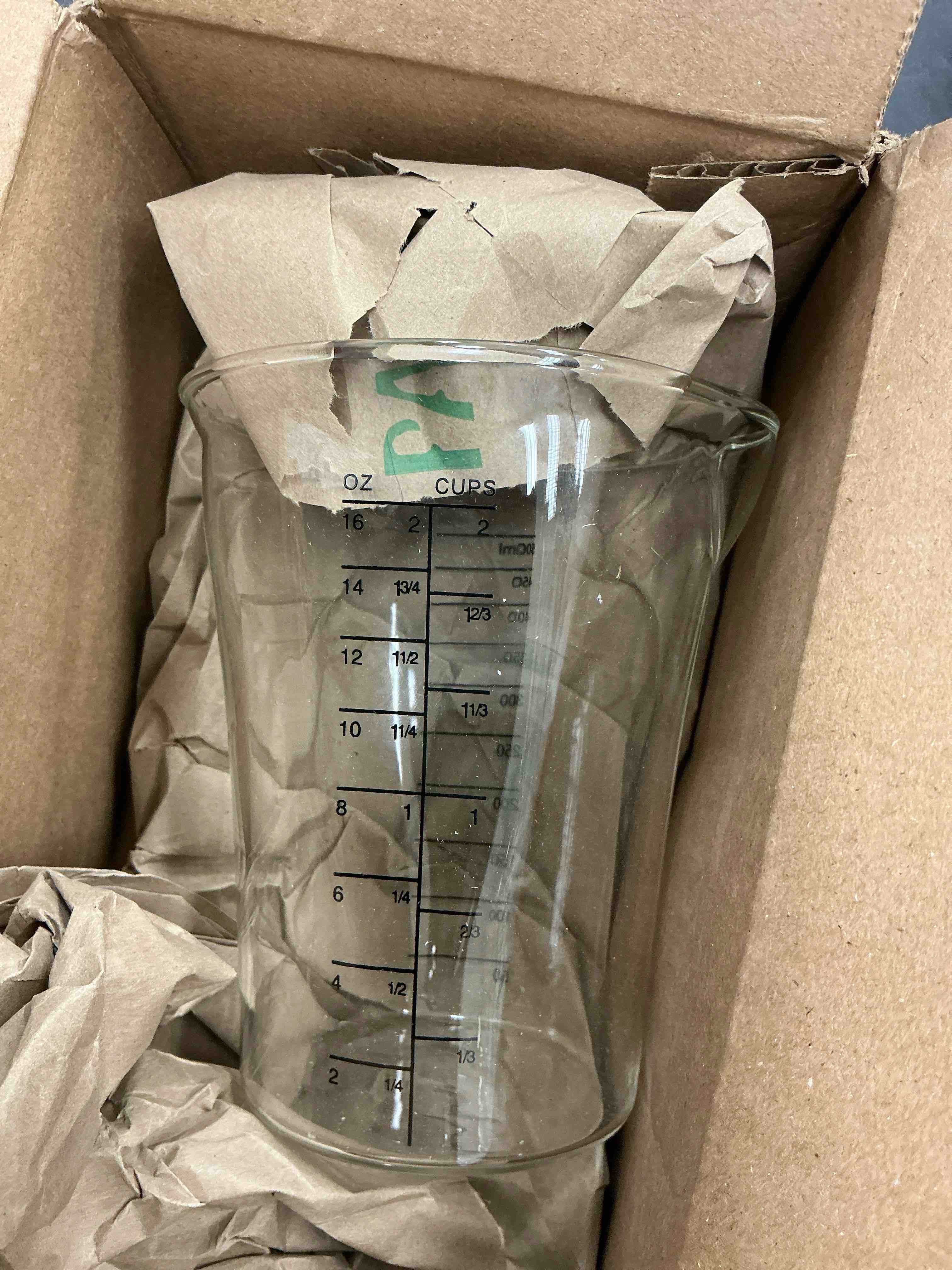 Condition photo showing Good Condition for Feekoon Blender Measuring Cup 16oz Compatible with Cuisinart Smart Stick Hand Blender CSB-79 CSB79MC, Glass Mixer Attachments Immersion Cups, Replacement Measuring Cup for Stick Hand Blenders