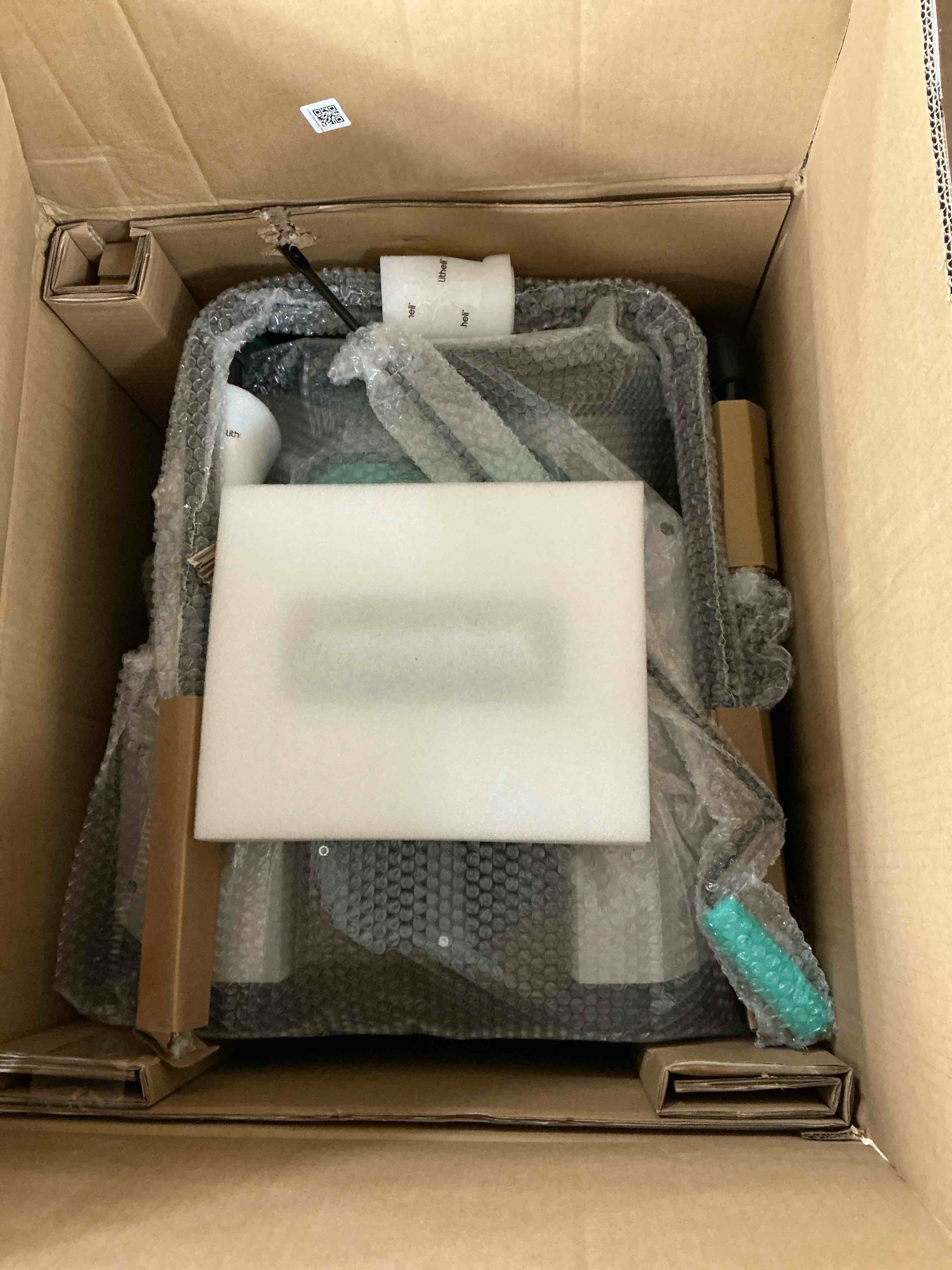 Condition photo showing New/Like New for Litheli Cordless Snow Blower  2X20V (40V) 20 Inch Snow Thrower with Brushless Motor Electric Snow Removal Machine  2X4.0Ah Battery & Charger  Single-Stage