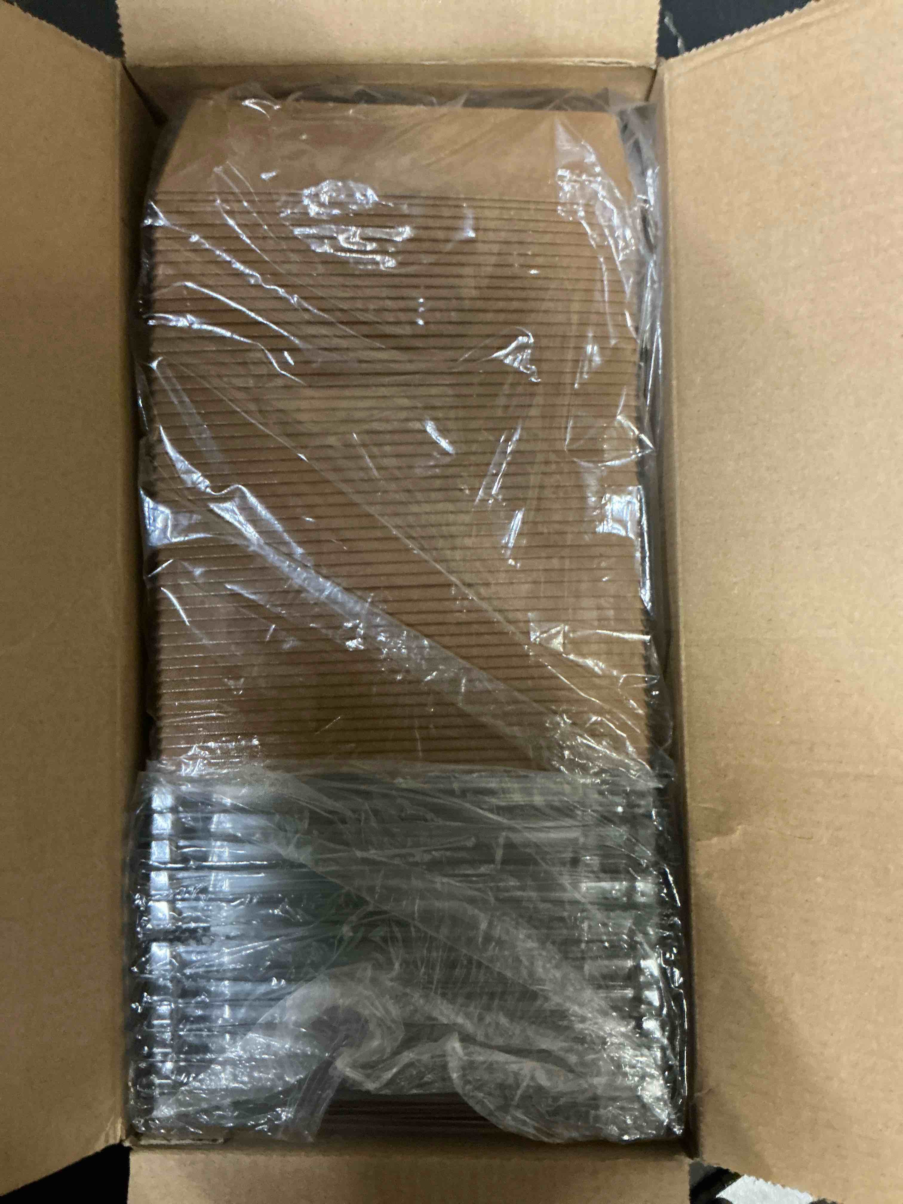 Condition photo showing New/Like New for 50Pcs Small Kraft Charcuterie Boxes with Clear Lids - Paper Mini Appetizer Plates for Sandwich, Cookie, Sushi, Cake Slice, and Strawberries Charcuterie Boxes With Clearl Iids 50