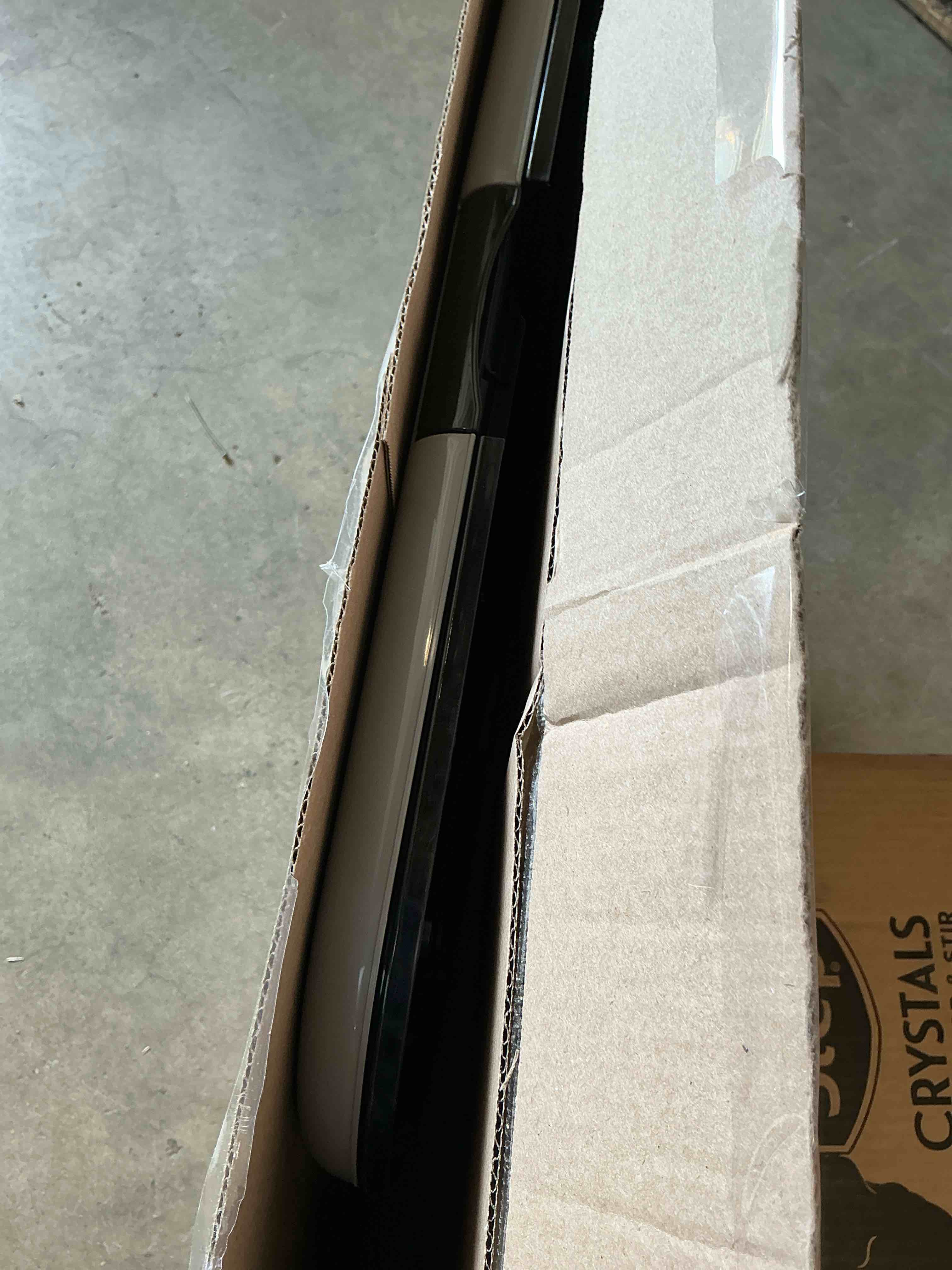 Condition photo showing Good Condition for iris usa pee pad holder - for regular sized dog and puppy pee pads, secured latches, non-skid feet, high polish finish for easy cleaning, leak protection, fits 22"x22" pad or larger, black/gray