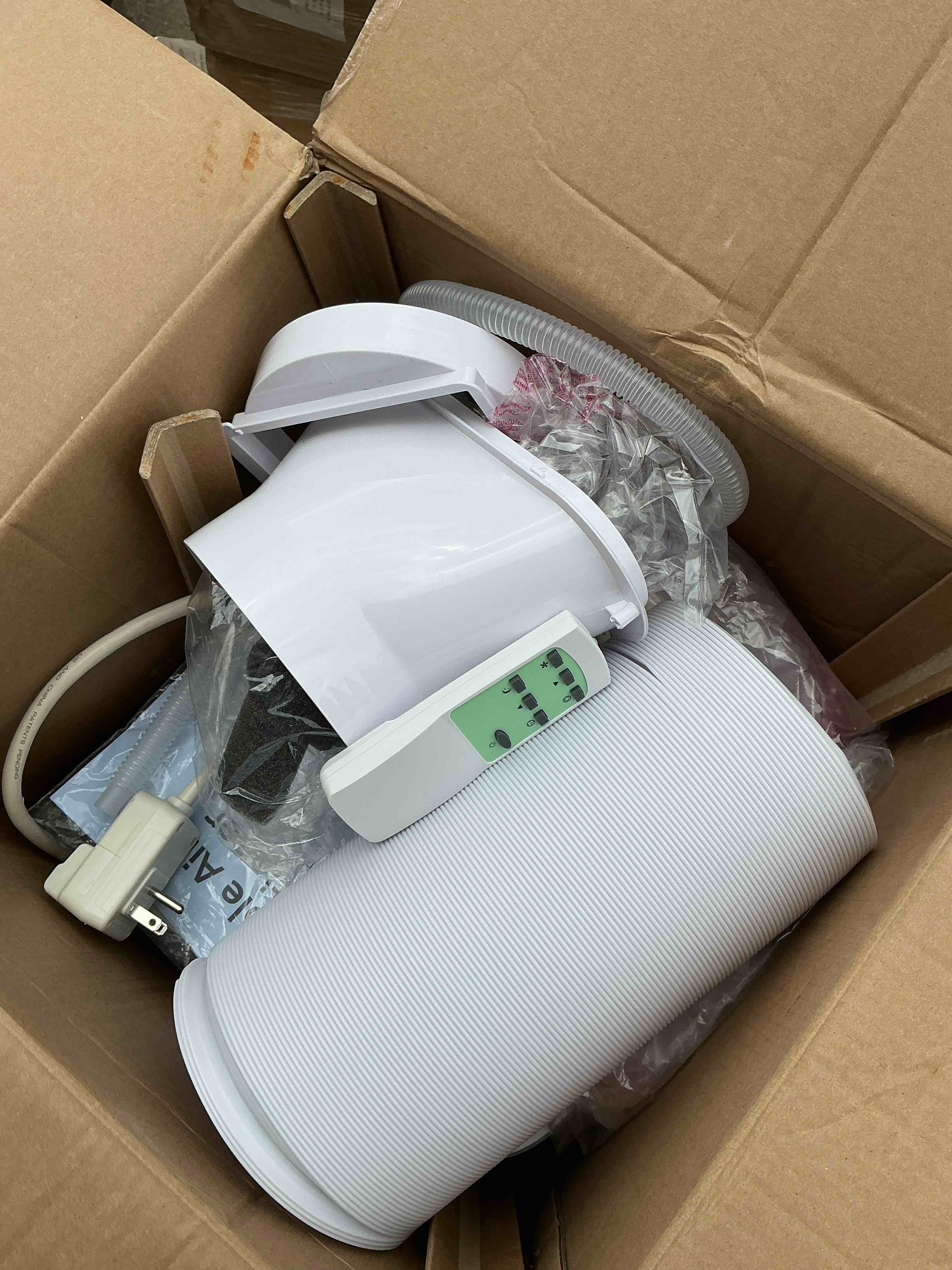 Condition photo showing Good Condition for simzlife portable air conditioner 10 000 btu ashrae dehumidifier fan cool 3 in 1 ac with remote control