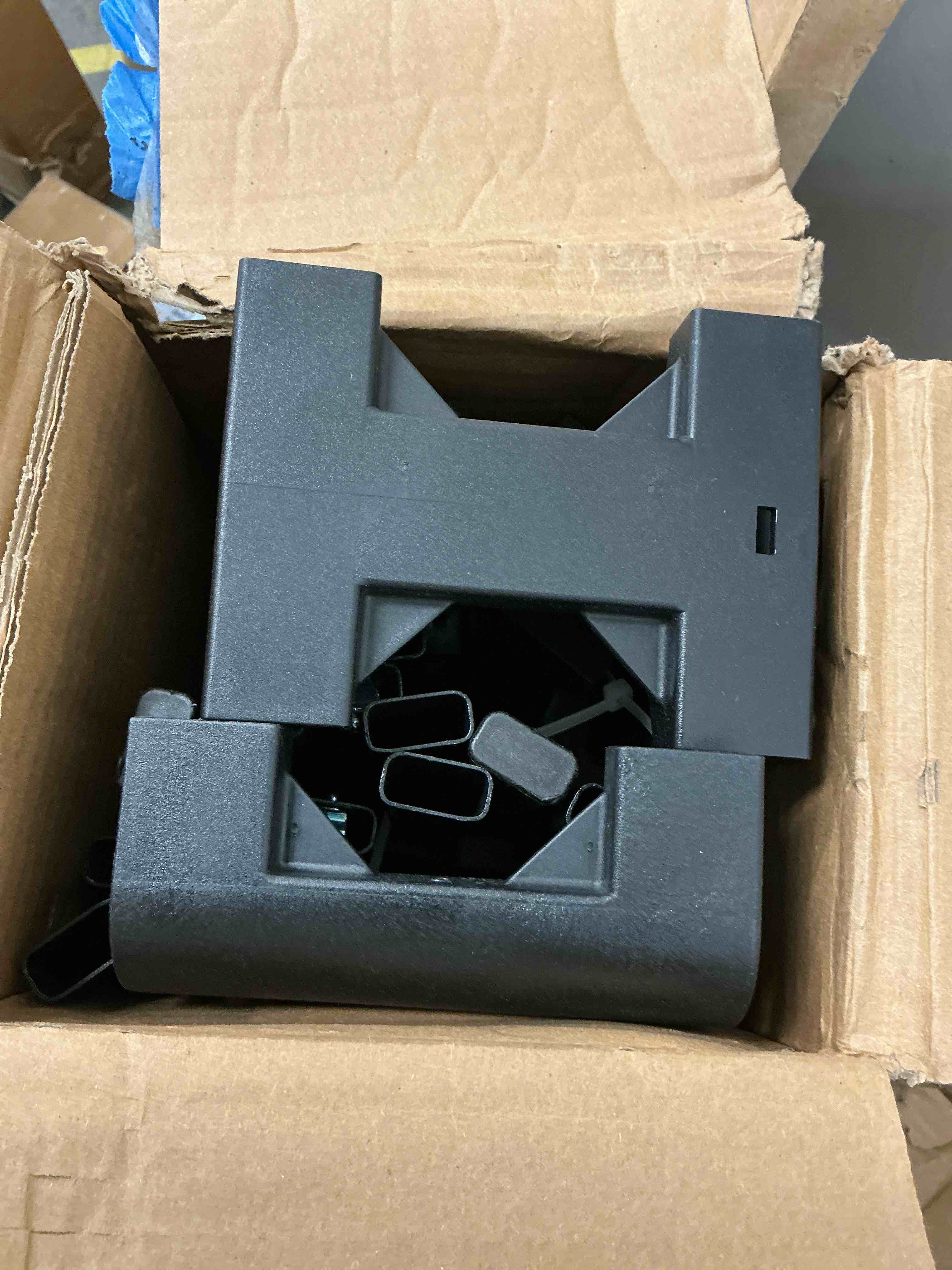 Condition photo showing Good Condition for zinus 5 inch twin metal smart box spring with quick assembly, mattress foundation, strong metal frame, easy assembly new/upgraded with quick assembly twin