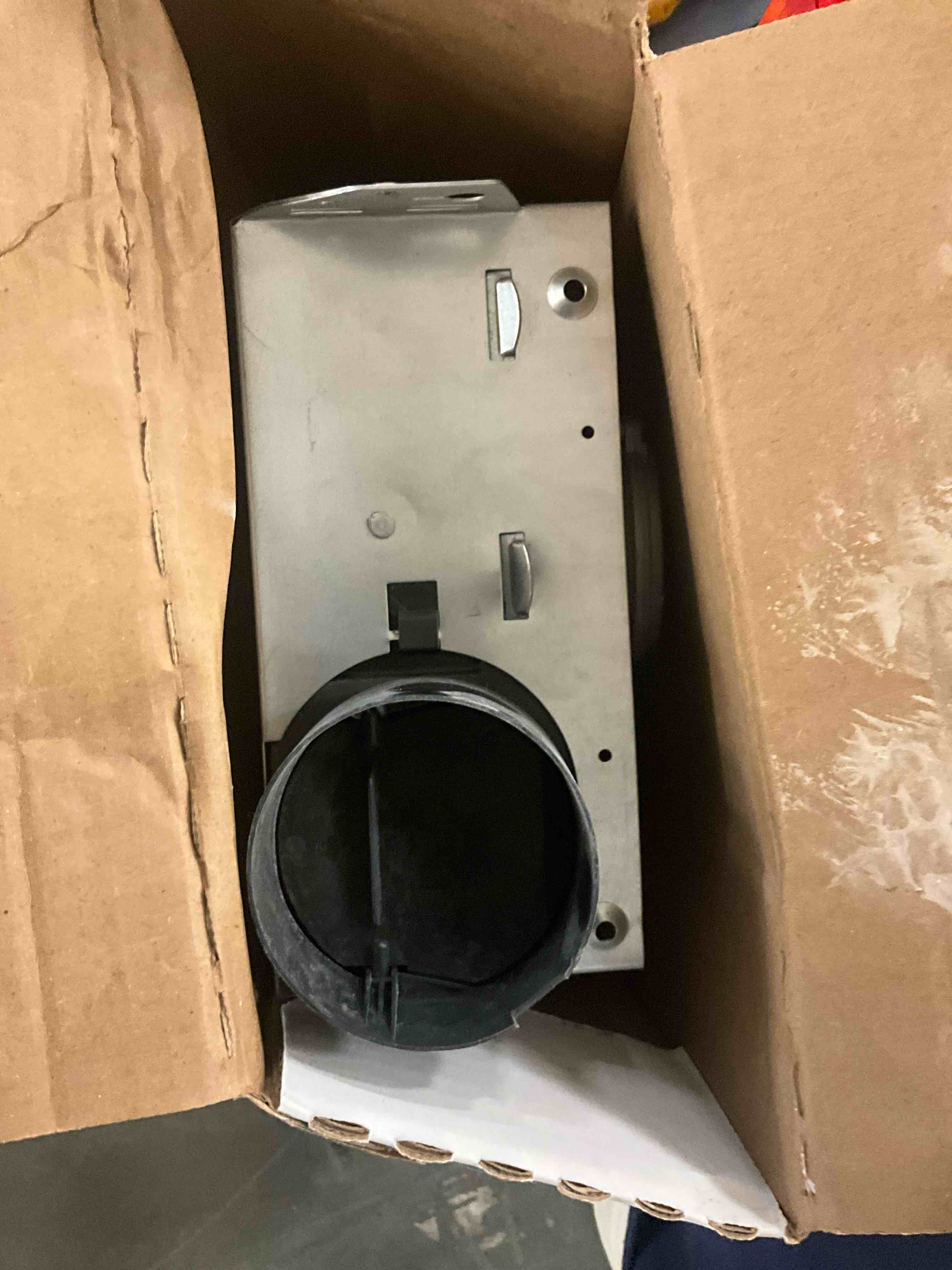Condition photo showing Good Condition for broan-nutone® 688e bathroom exhaust fan, 50 cfm energy star exhaust fan, 2.0 sones 50 cfm cleancover grill 2.0 sones